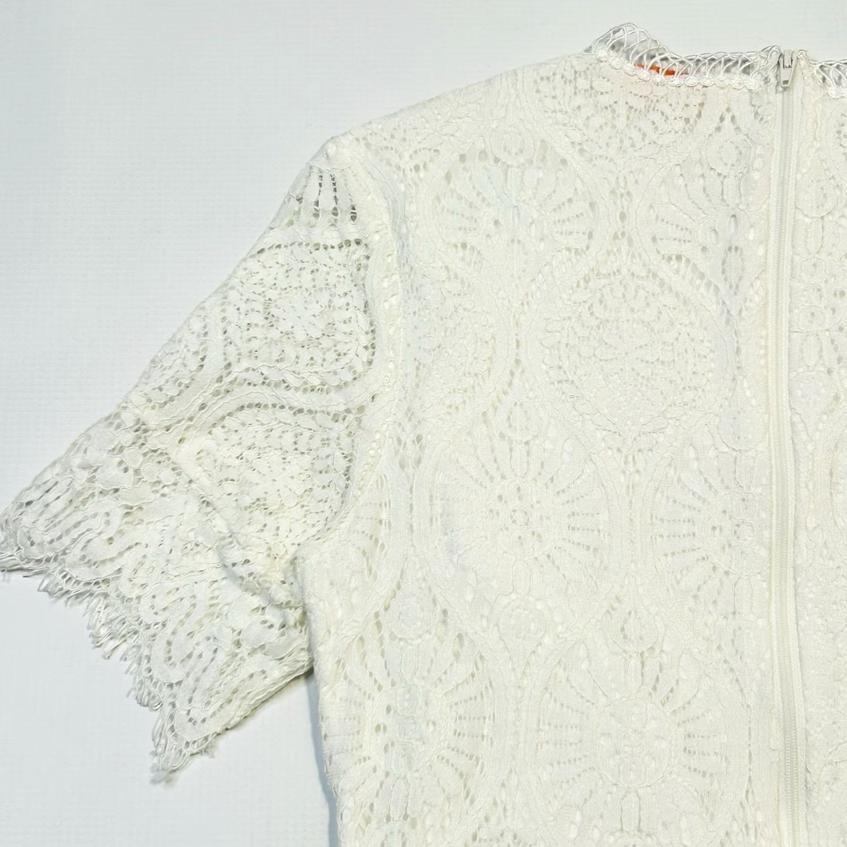 CO Hailey Co Boutique White Lace Event Dress Women Size S Cap Sleeve Crew Neck A-Line Mini Lined Short Sleeve Party Wedding 100% GENUINE Size S / US 4 / IT 40 - 6 Thumbnail