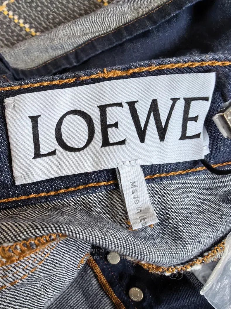 Loewe Loewe Shorts, Front and Back Leather Tag Decorated with Lo Size 24" / US 00 / IT 34 - 3 Thumbnail