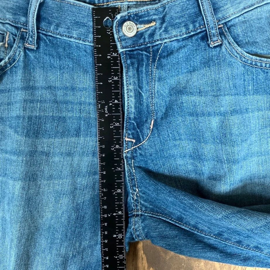 Old Navy Old Navy Womens Jeans Blue Denim Mid Rise Crop Cuffed Capri 12R Size 24" / US 00 / IT 34 - 7 Thumbnail