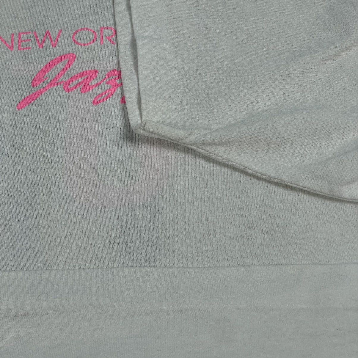 Hanes 🔥LAST PRICE🔥 Vintage New Orleans Jazz Saxophones Tee Size US XL / EU 56 / 4 - 14 Thumbnail