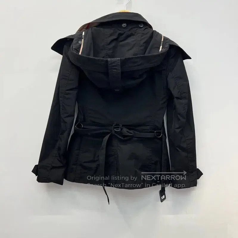 Burberry Burberry Women's Black Polyurethane Trench Coat. Size M / US 6-8 / IT 42-44 - 2 Thumbnail