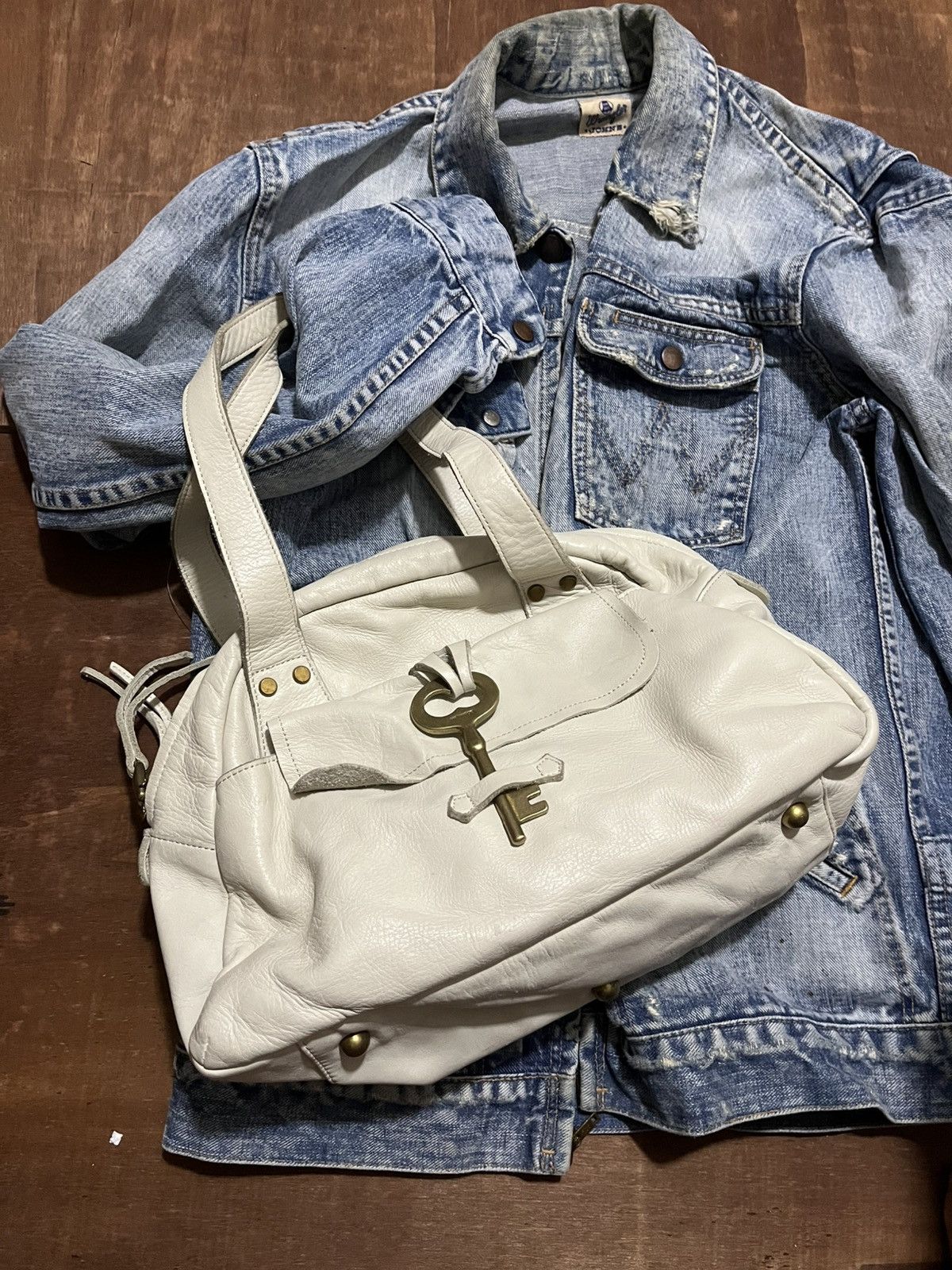 Japanese Brand Full Leather Vintage selvedge shoulder patina big key bag Size ONE SIZE - 1 Thumbnail