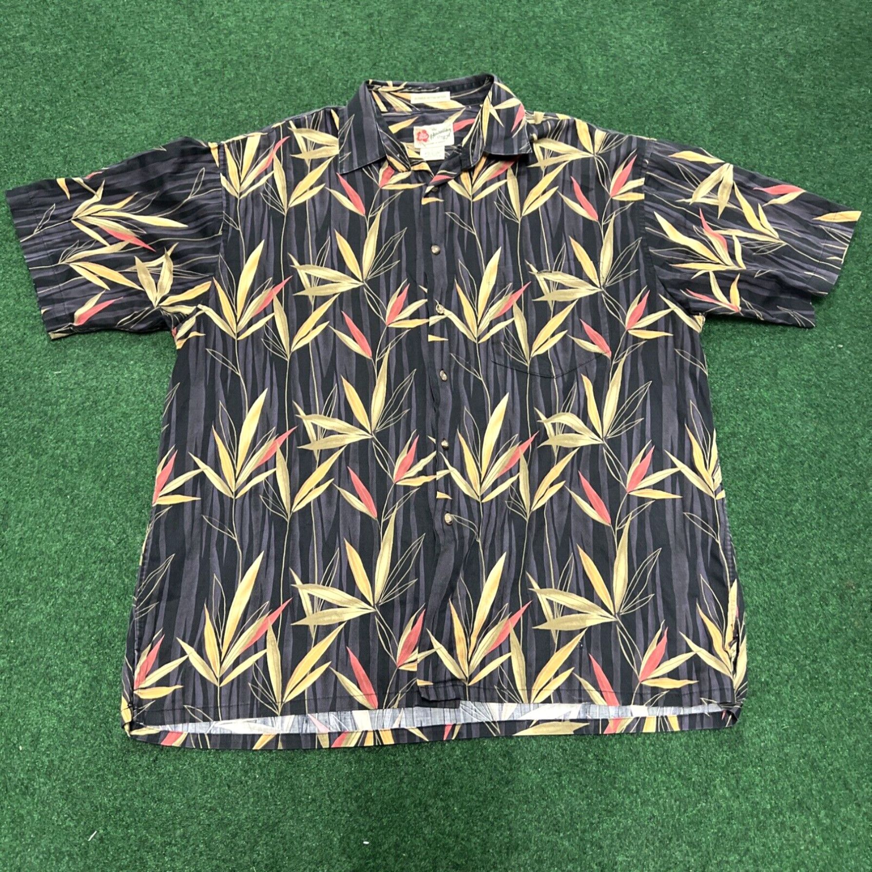 Hilo Hattie Vtg Hilo Hattie Mens Short Sleeve Button Up Hawaiian Shirt Bright Floral Sz Larg Size US L / EU 52-54 / 3 - 1 Thumbnail