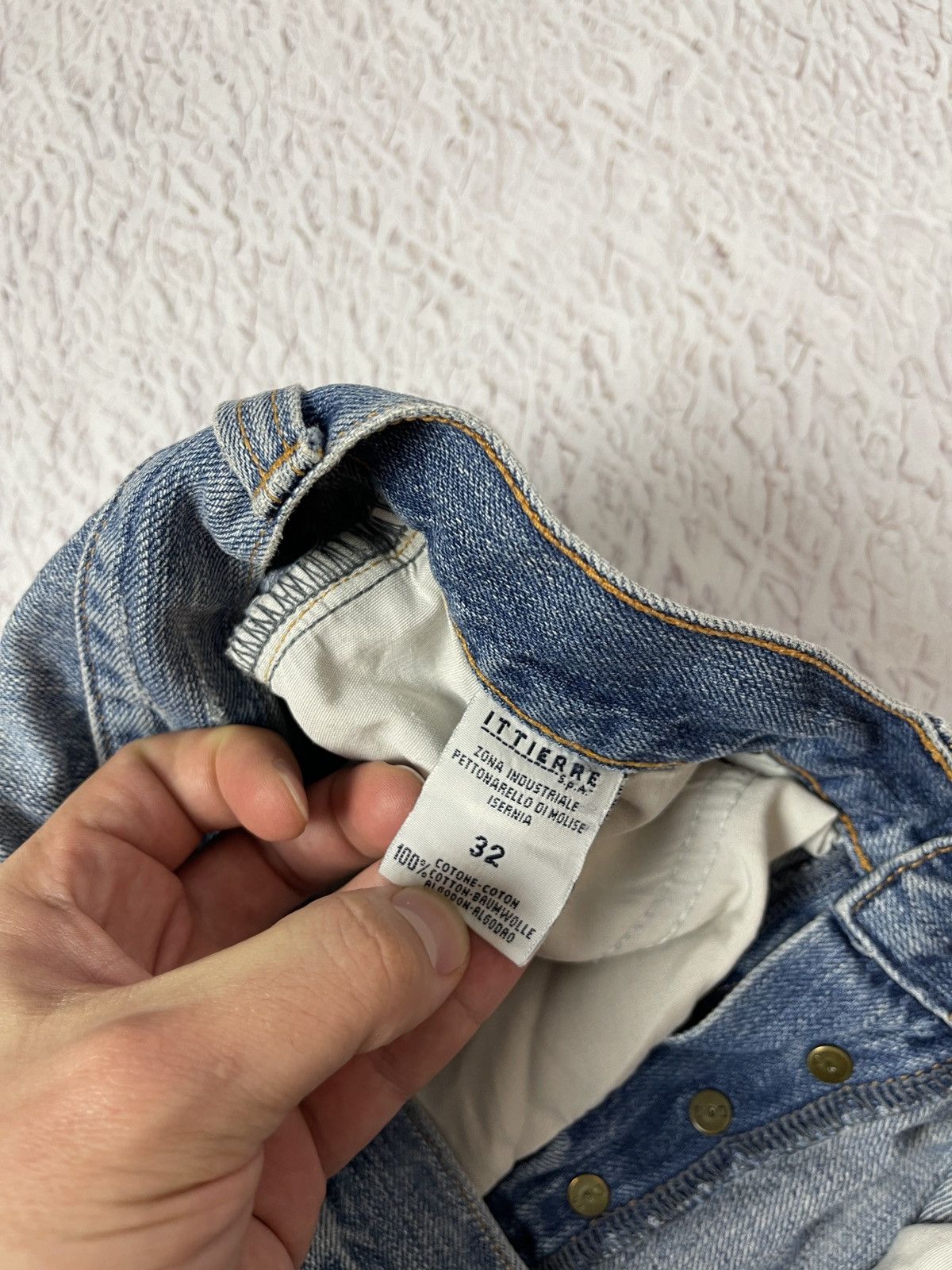Dolce & Gabbana Dolce & Gabbana vintage big painted logo distressed denim Size US 32 / EU 48 - 10 Thumbnail