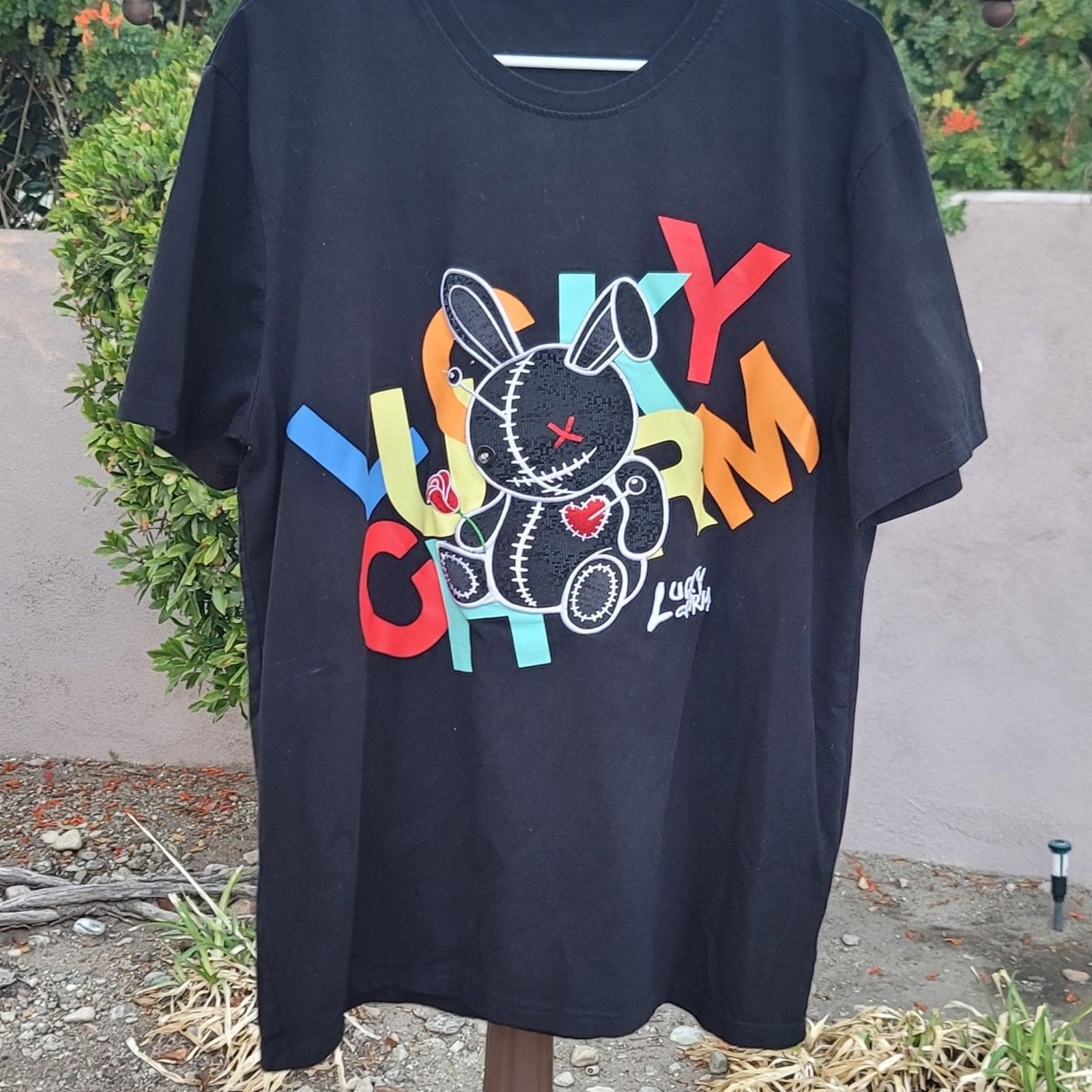 The Unbranded Brand Lucky Charm Embroidered T-shirt Size US XL / EU 56 / 4 - 1 Thumbnail