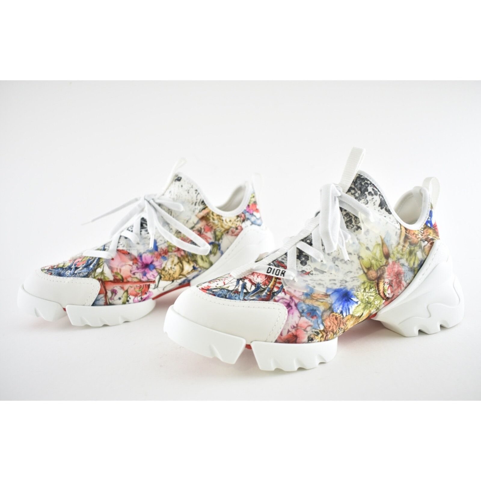 Dior D Connect Zodiac Printed Lace Up Flat Trainer Sneaker 39 Size US 9 / IT 39 - 9 Thumbnail
