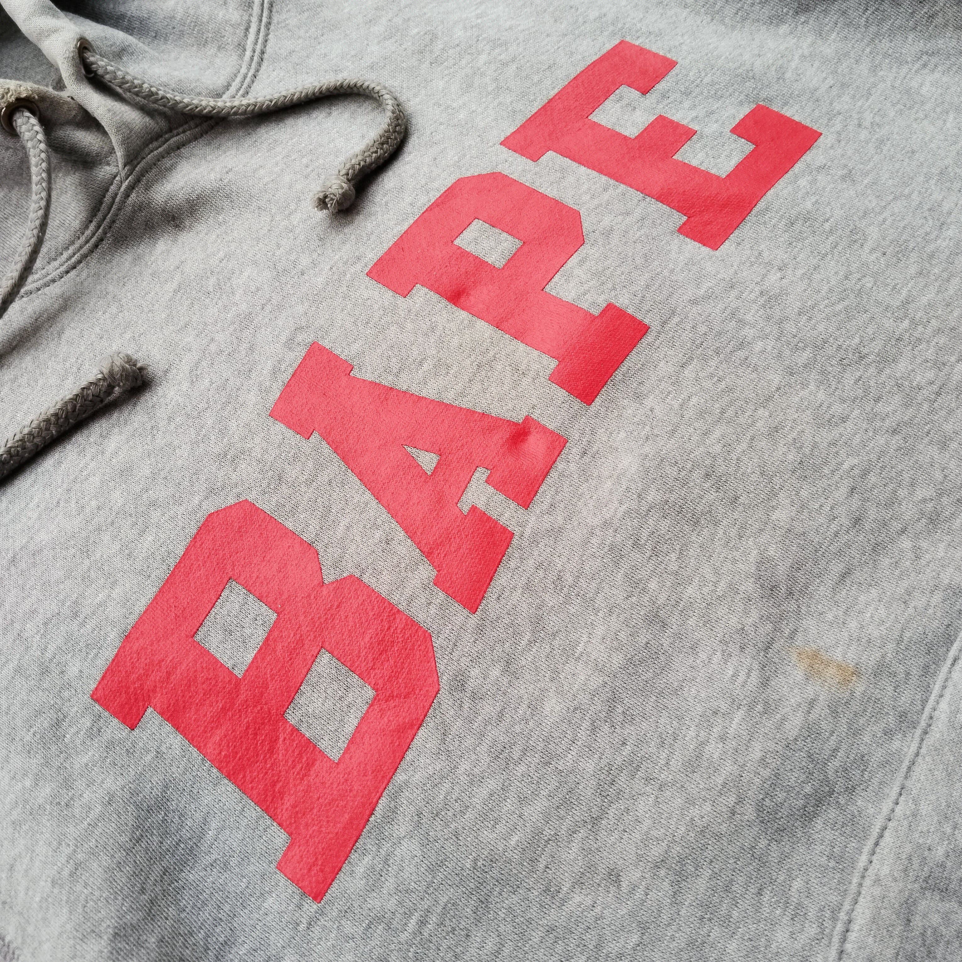 Bape 2019 Bape Happy New year Spellout Pullover Hoodie Size US M / EU 48-50 / 2 - 2 Thumbnail