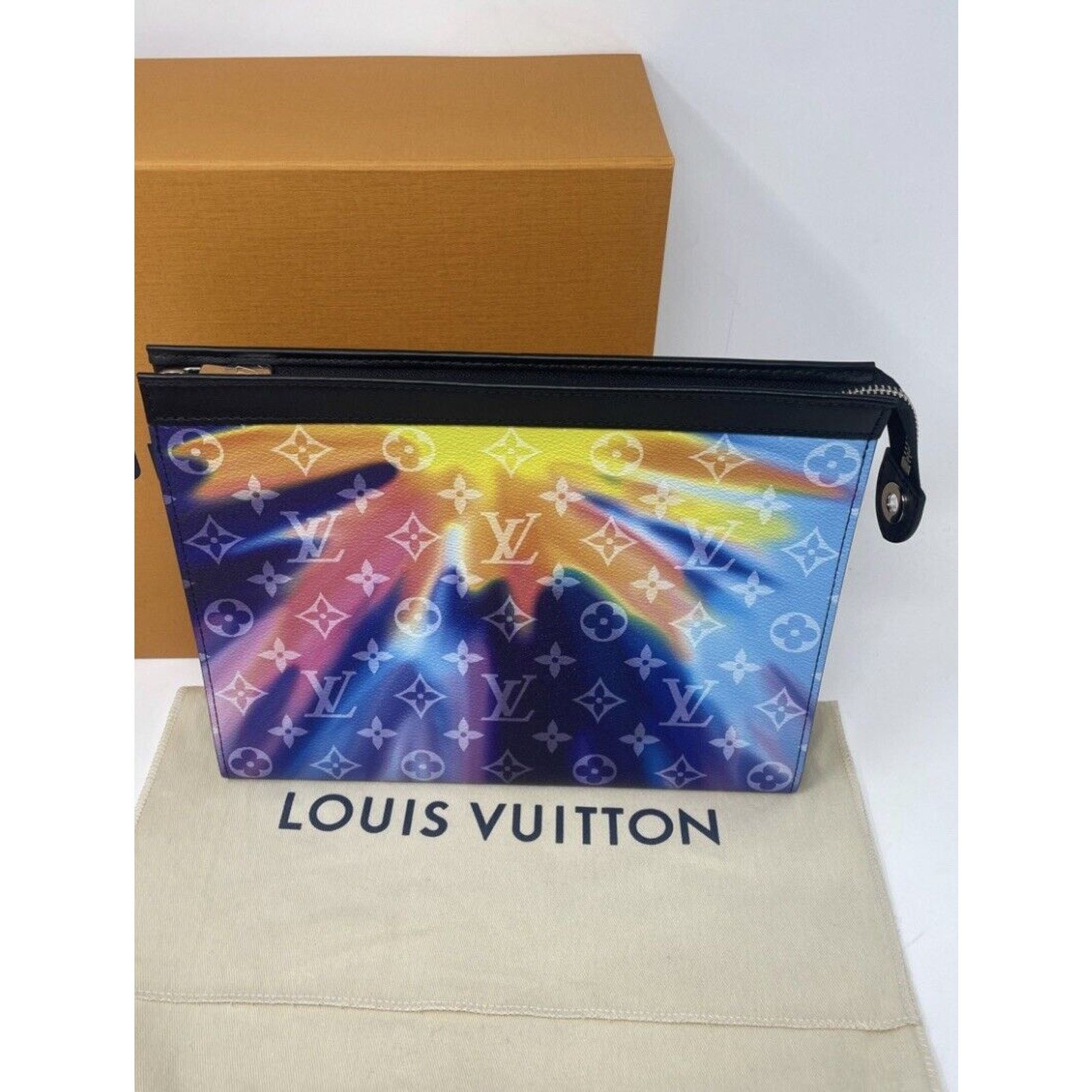 Louis Vuitton Louis Vuitton Pochette Voyage Toiletry Pouch Monogram Sunset Size ONE SIZE - 5 Thumbnail