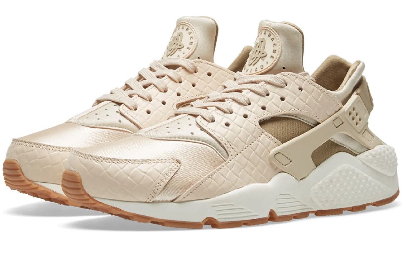Nike AIR HUARACHE RUN PREMIUM 'OATMEAL' Size US 8 / IT 38 - 8 Thumbnail