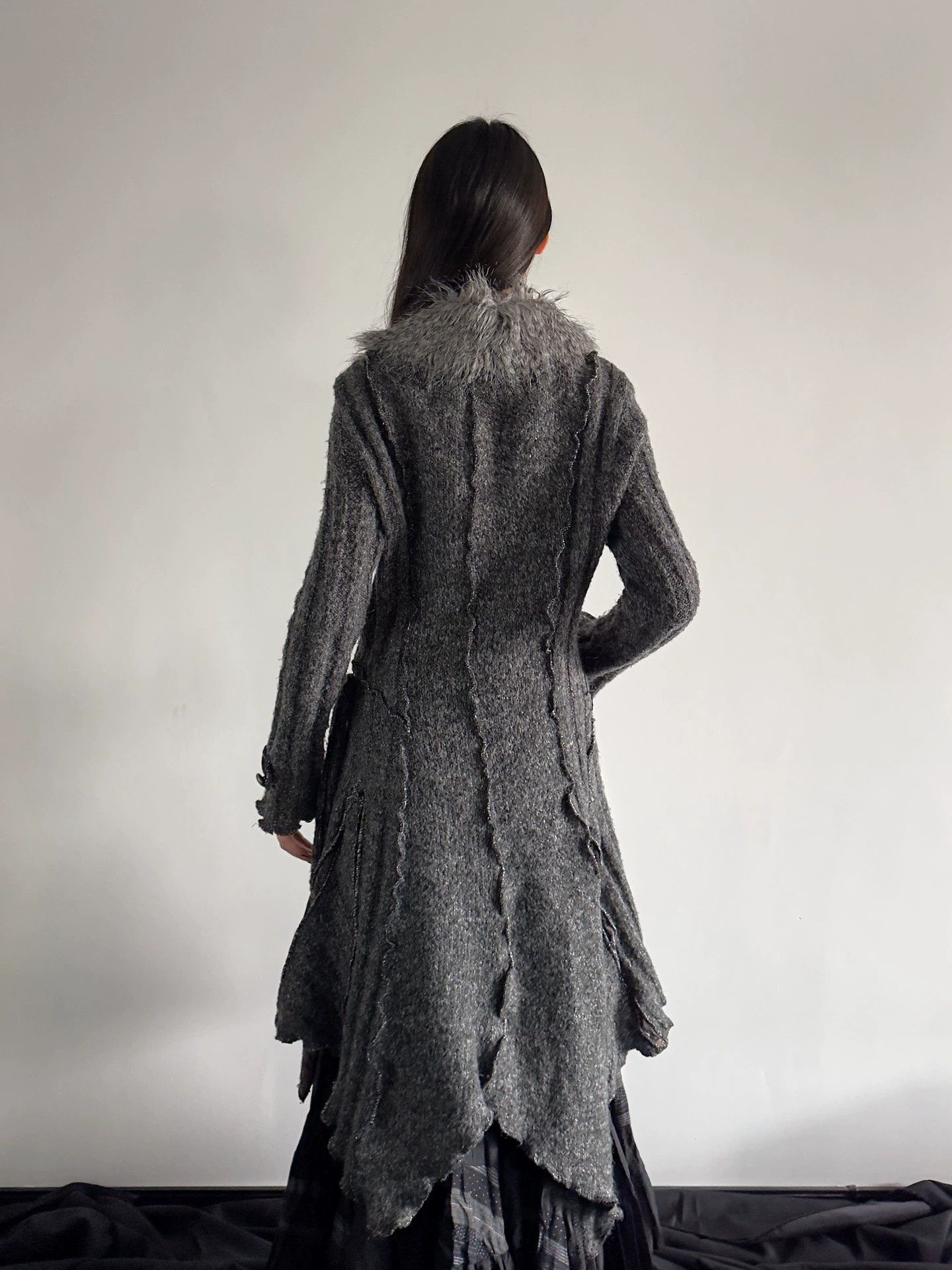 Vintage French Vintage Fur Collar Beaded Irregular Knit S Size S / US 4 / IT 40 - 8 Thumbnail