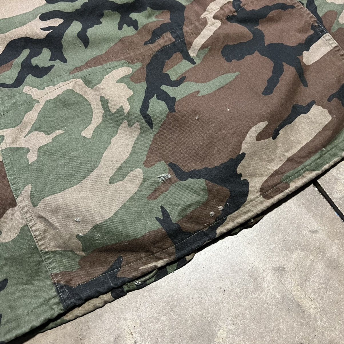 Cabelas × Vintage Vintage 80s Cabelas M65 Military Jacket Camouflage Woodland Size US L / EU 52-54 / 3 - 7 Thumbnail