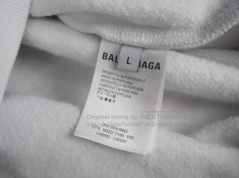 Balenciaga Balenciaga White Painted Logo Hoodie Size L Size US L / EU 52-54 / 3 - 7 Thumbnail