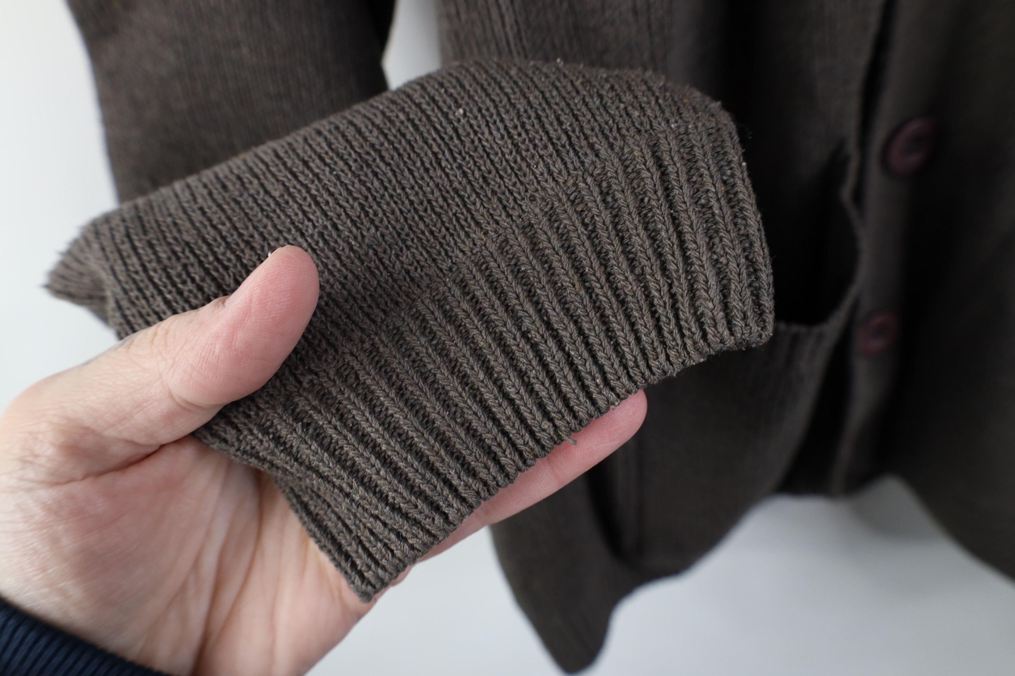 Vintage Vintage 90s Streetwear Ribbed Knit Cardigan Sweater Gray Size US M / EU 48-50 / 2 - 6 Thumbnail