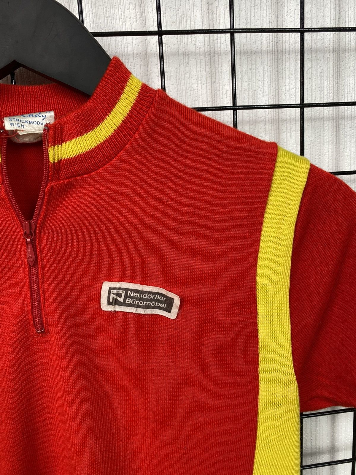 Other Rare vintage 80’s 90’s men cycle jersey “Rady” Raiffeisen Size US S / EU 44-46 / 1 - 11 Thumbnail