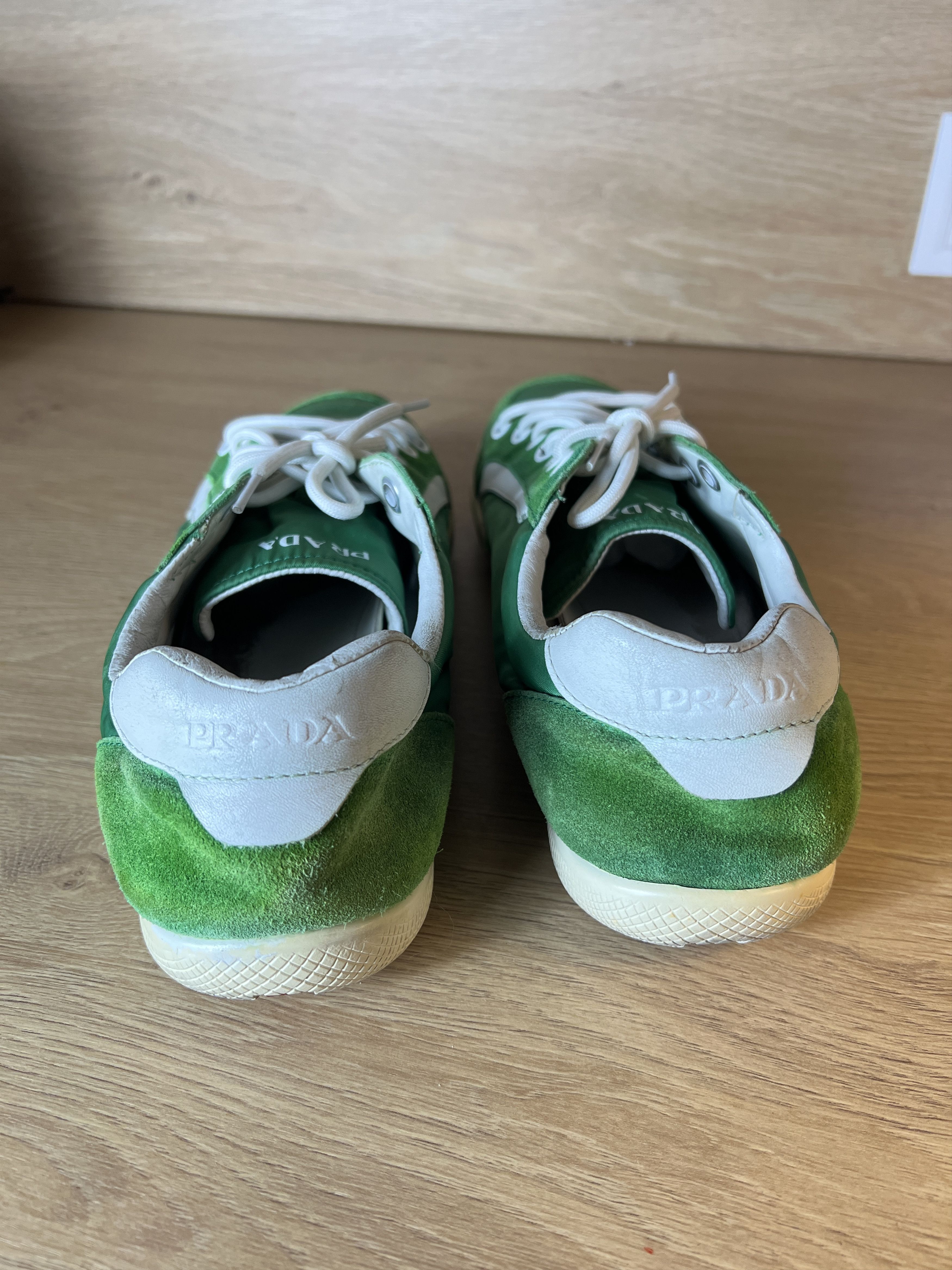 Prada PRADA SNEAKERS GREEN RED TAB Size US 9 / EU 42 - 4 Thumbnail
