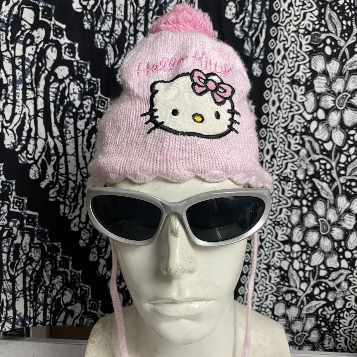 Japanese Brand 2000s hello kitty ear flap knitted cap Size ONE SIZE - 3 Thumbnail