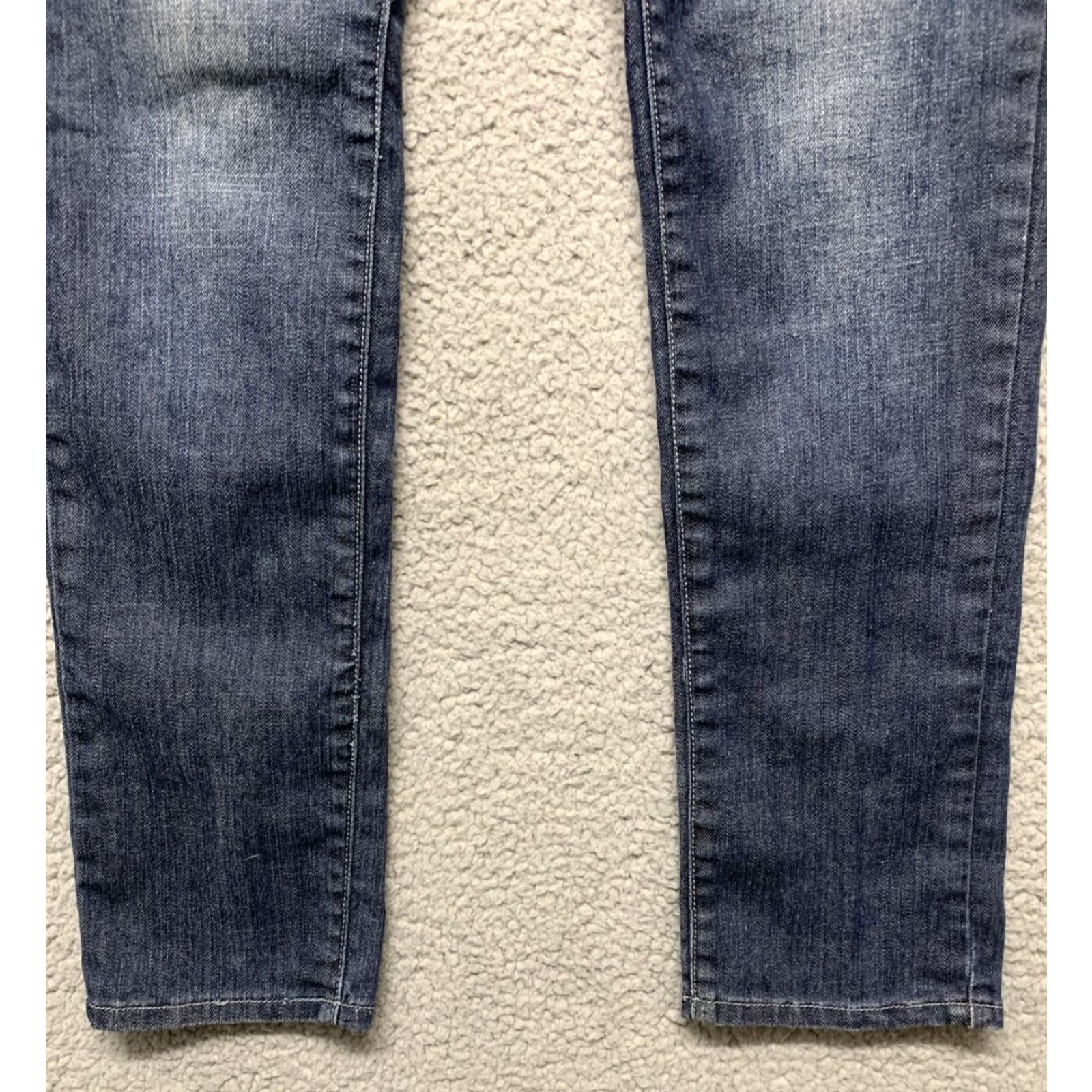 Vintage ZD Blue Jeans Womens Size 9 Low Rise 33W x 31.5L Dark Wash Rivets Embellished 5-Pocket Design Womens Jeans Slim Regular Size 30" / US 8 / IT 44 - 3 Thumbnail