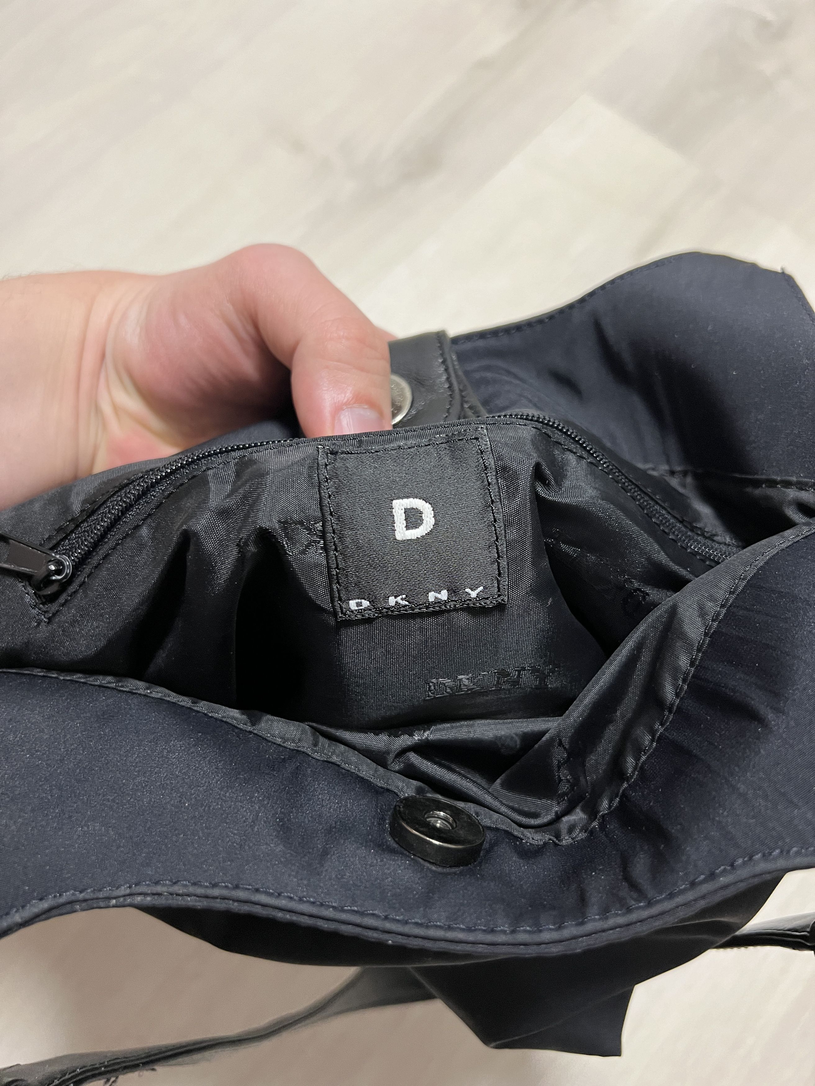 DKNY × Vintage DKNY Y2K Nylon shoulder bag Size ONE SIZE - 10 Thumbnail