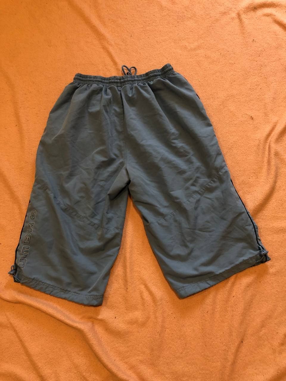 Umbro Vintage 90s Umbro shorts streetwear logo Size US 36 / EU 52 - 17 Thumbnail