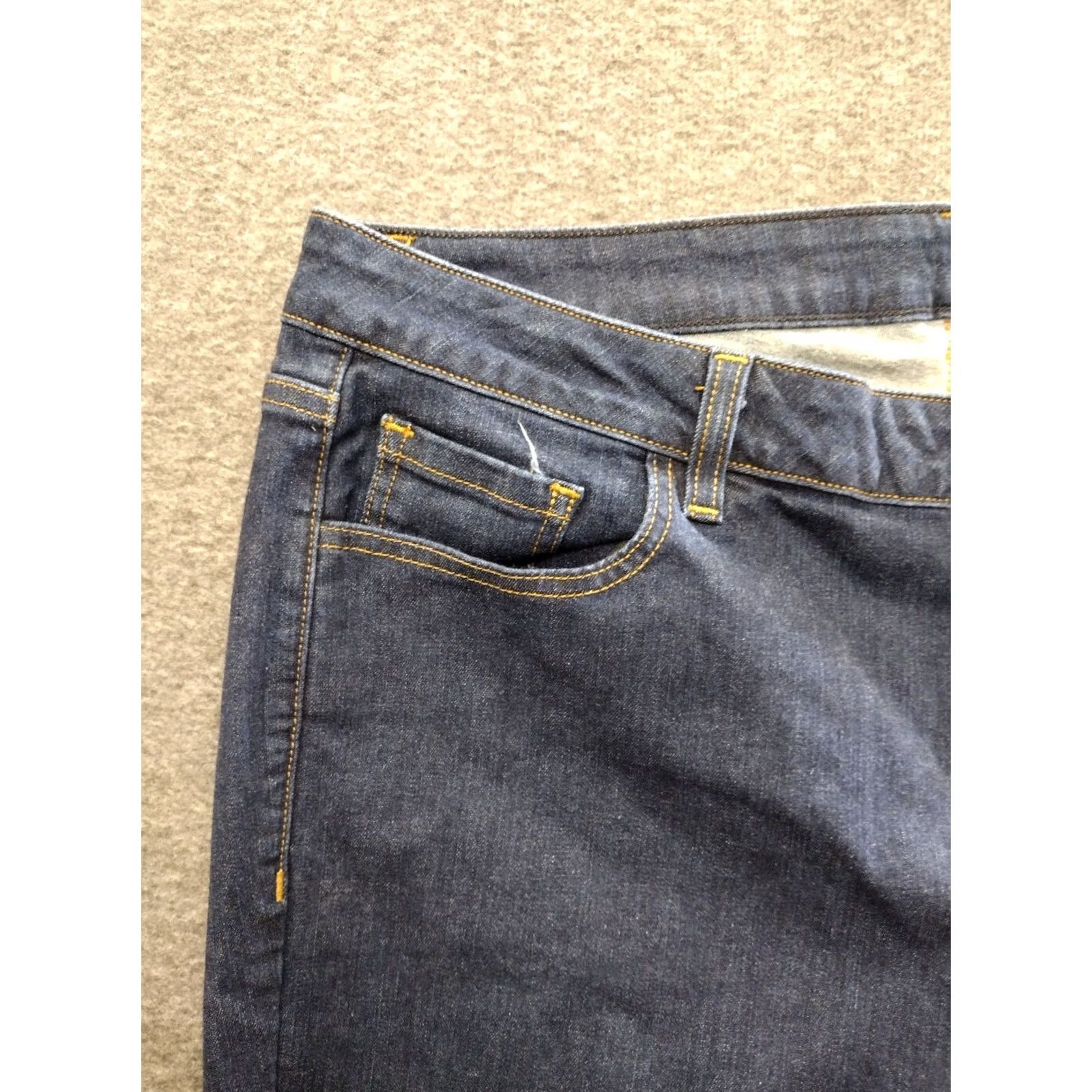 Vintage Unbranded Women's Dark Denim High Rise Tapered Jeans 18 Denim Jeans Slim 5-Pocket Blue 90s Adult Womens Jeans Size 40" / US 18 - 7 Thumbnail