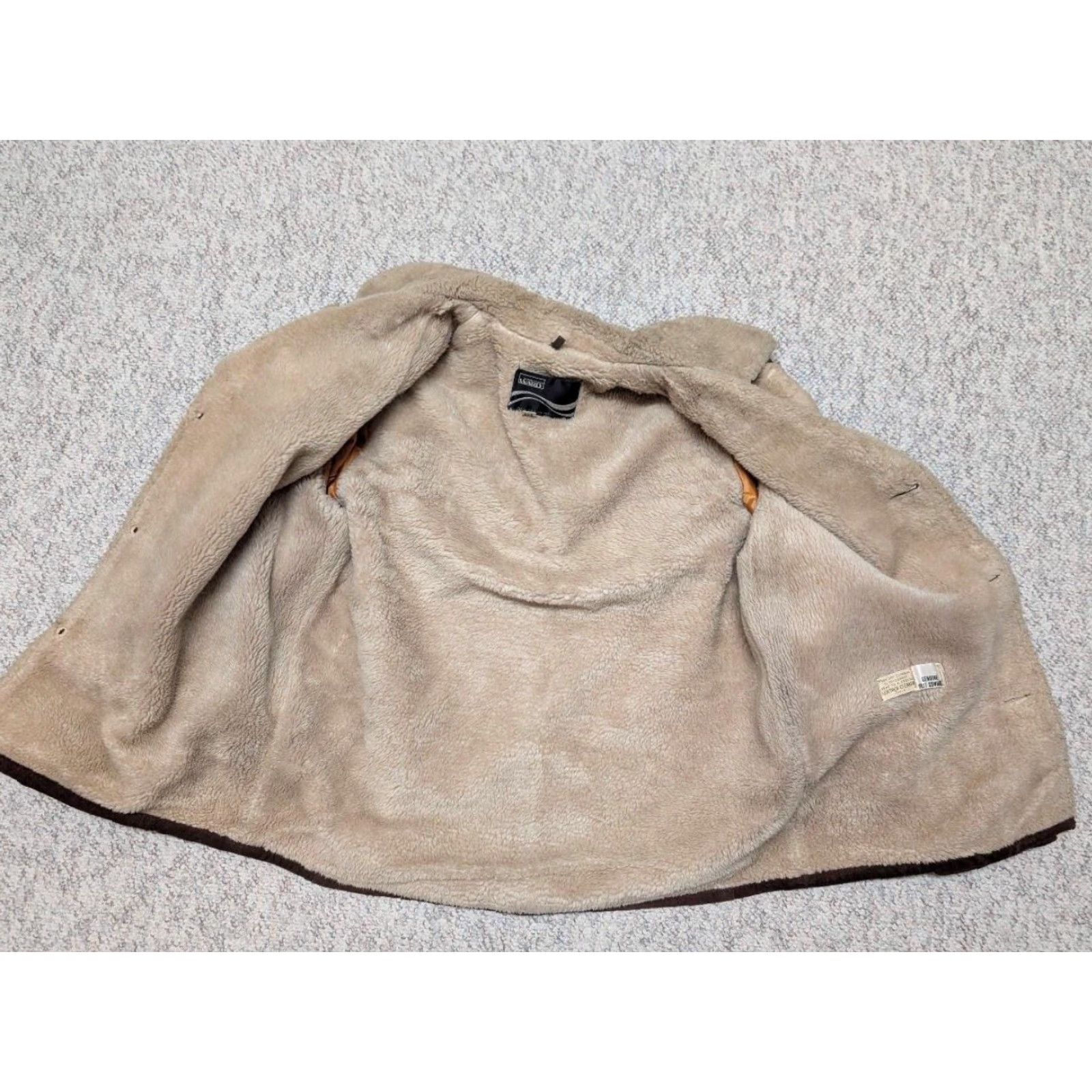 Vintage VINTAGE Montgomery Ward COWHIDE split-Suede WESTERN jacket Mens 44 Brown Leather Trucker 1970s Size US L / EU 52-54 / 3 - 4 Thumbnail