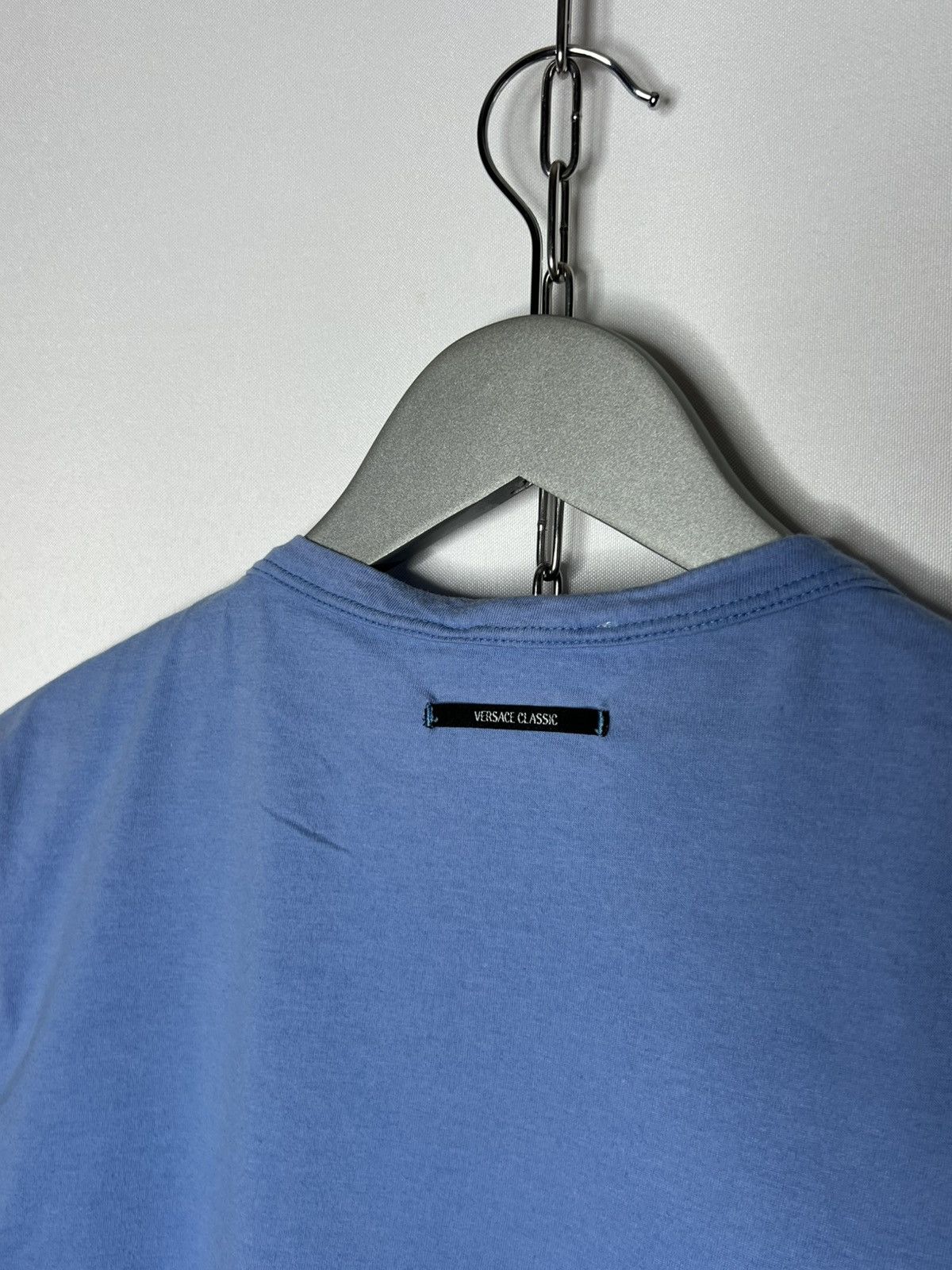 Versace Vintage Versace Classic Luxury Big Logo T-Shirt Tee Size US L / EU 52-54 / 3 - 3 Thumbnail
