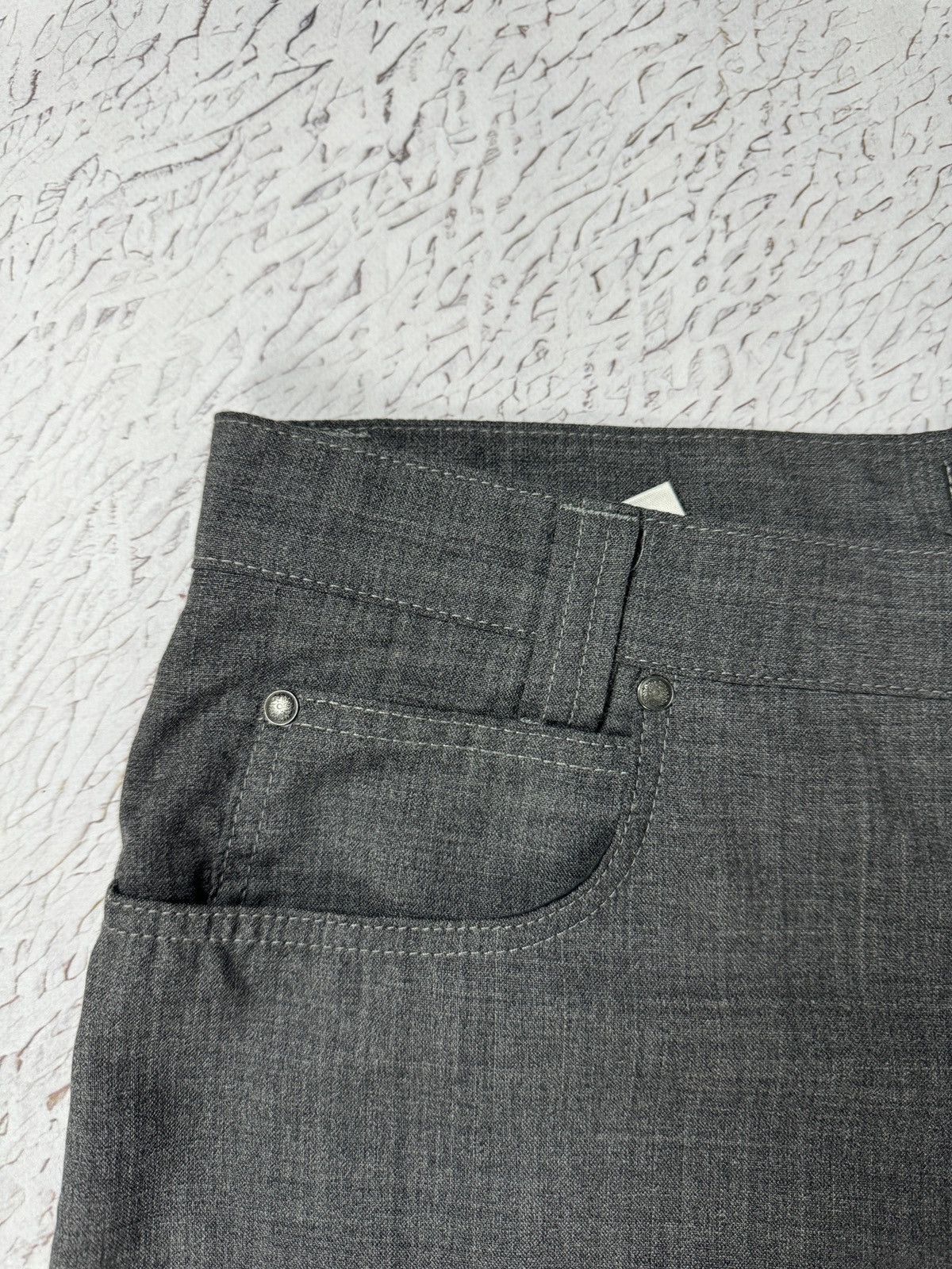 Versace Versace Classic V2 vintage grey wool casual pants logo Size US 32 / EU 48 - 6 Thumbnail