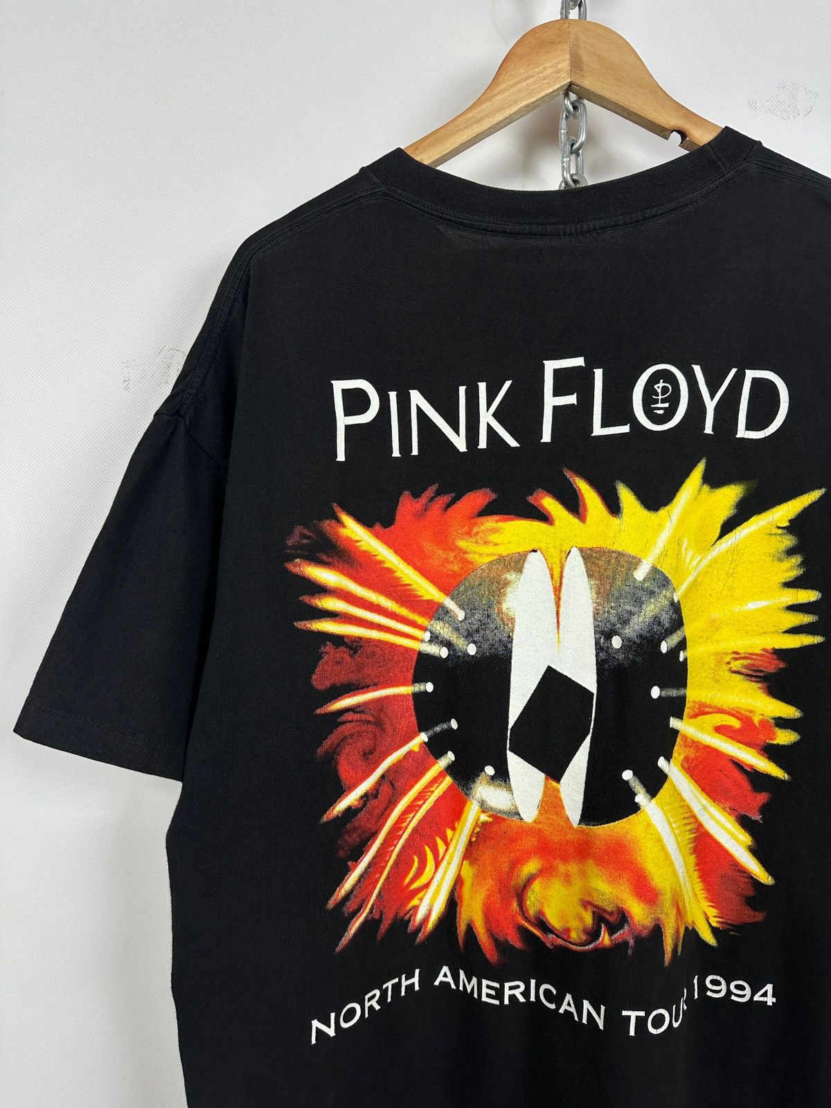 Band Tees 1994 Vintage Pink Floyd North American Tour Brockum T-Shirt Size US XL / EU 56 / 4 - 14 Thumbnail