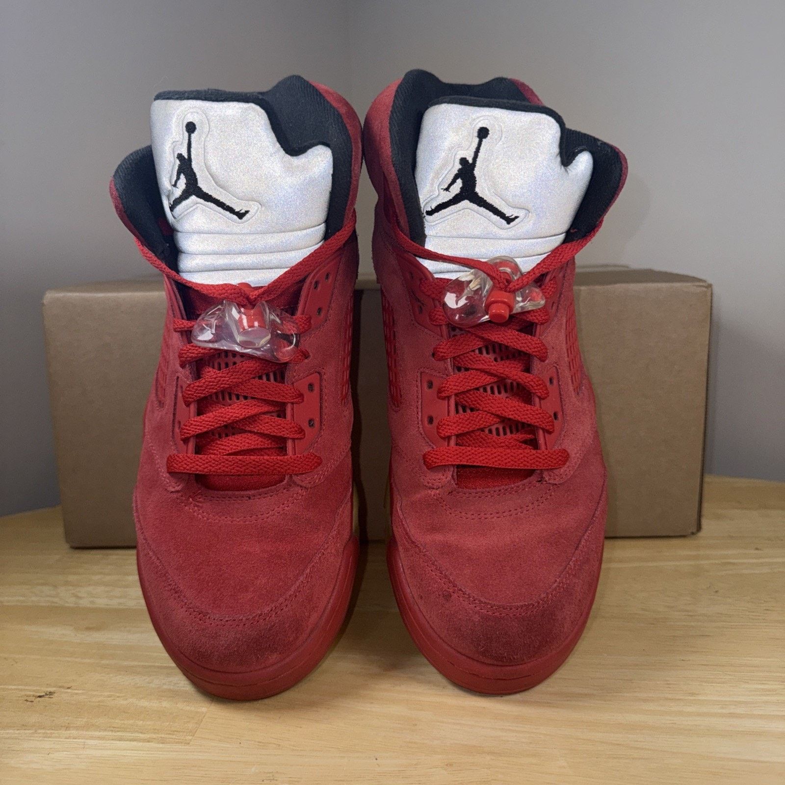 Jordan Brand Size 9.5 - Air Jordan 5 Retro Red Suede Pre-Owned No Box Size US 9.5 / EU 42-43 - 4 Thumbnail