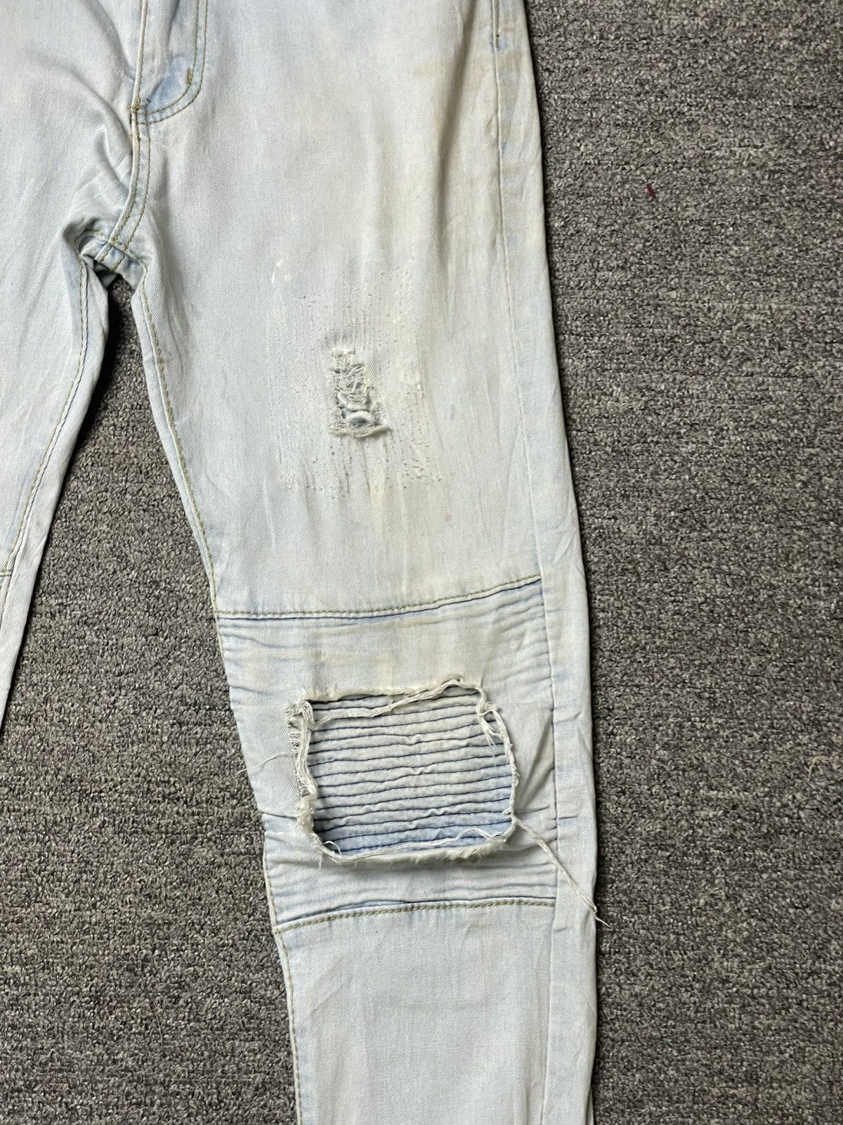 Japanese Brand × Vintage Lands Of Nostalgia Distressed Denim Jeans (92) Size US 30 / EU 46 - 4 Thumbnail