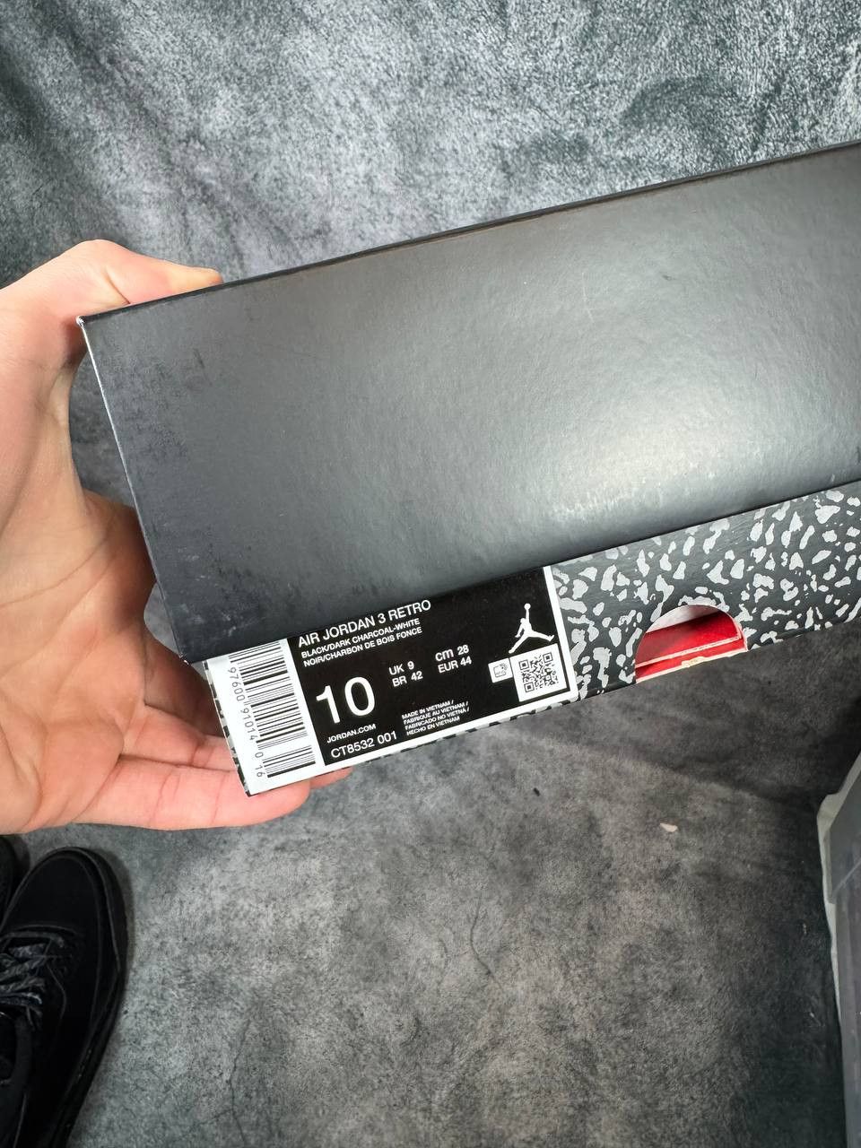 Jordan Brand Size 10 | Jordan 3 Black Cat No Box | Pre-Owned Size US 10 / EU 43 - 6 Thumbnail