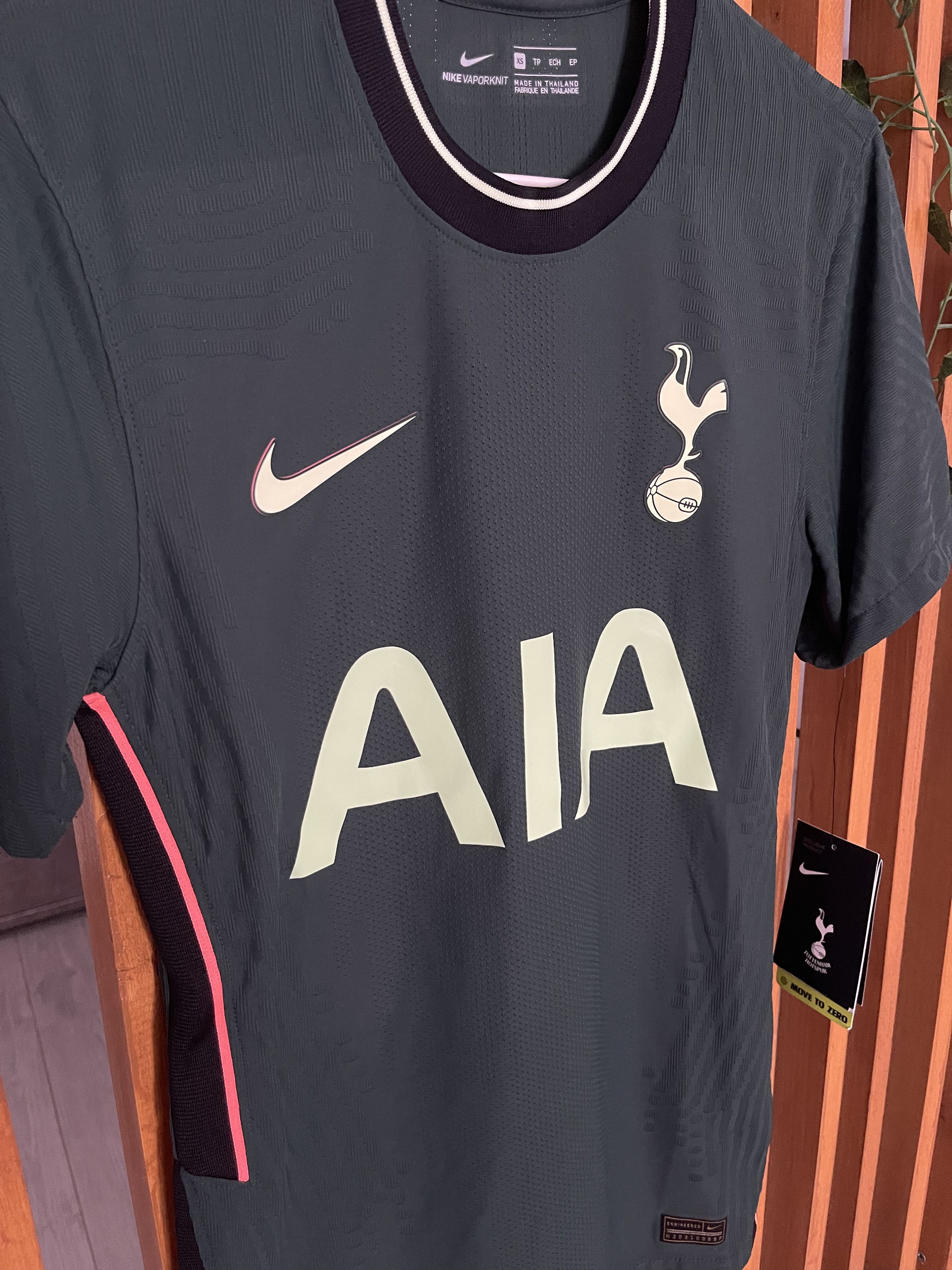 Nike Nike Tottenham Hotspur Authentic Vapor Match Jersey XS BNWT Size US XS / EU 42 / 0 - 8 Thumbnail