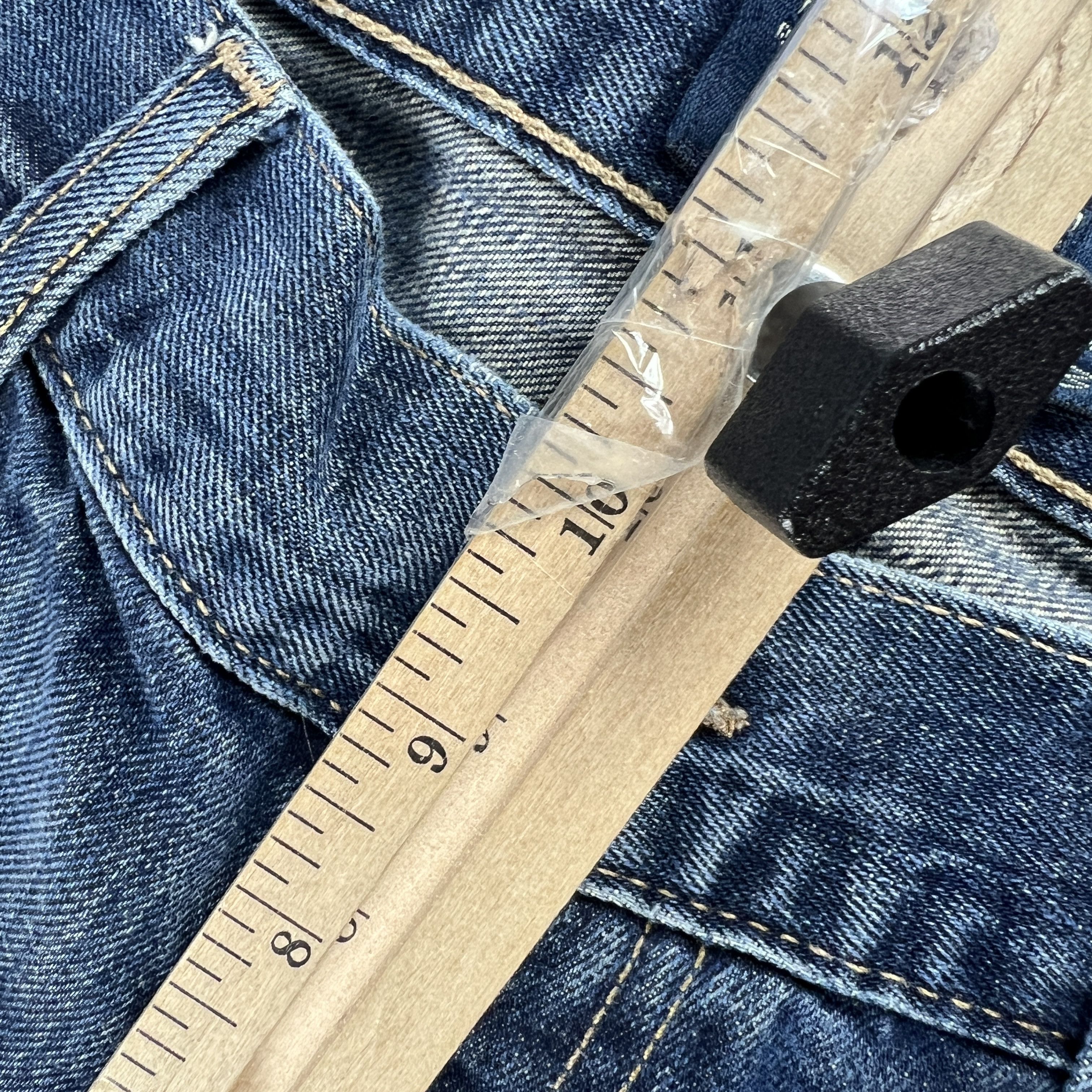 Lucky Brand Lucky Brand Jeans 221 Straight Blue Faded Distressed Denim Size US 33 - 23 Thumbnail