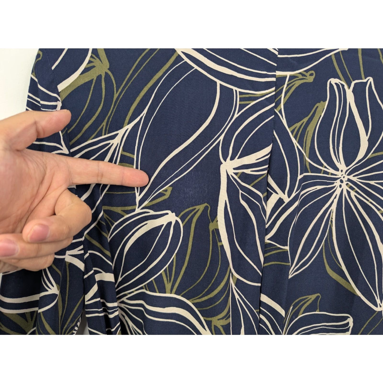 Ann Taylor Ann Taylor Dress Womens M Blue Floral Long Sleeve Button Front Belted Career Size M / US 6-8 / IT 42-44 - 5 Thumbnail