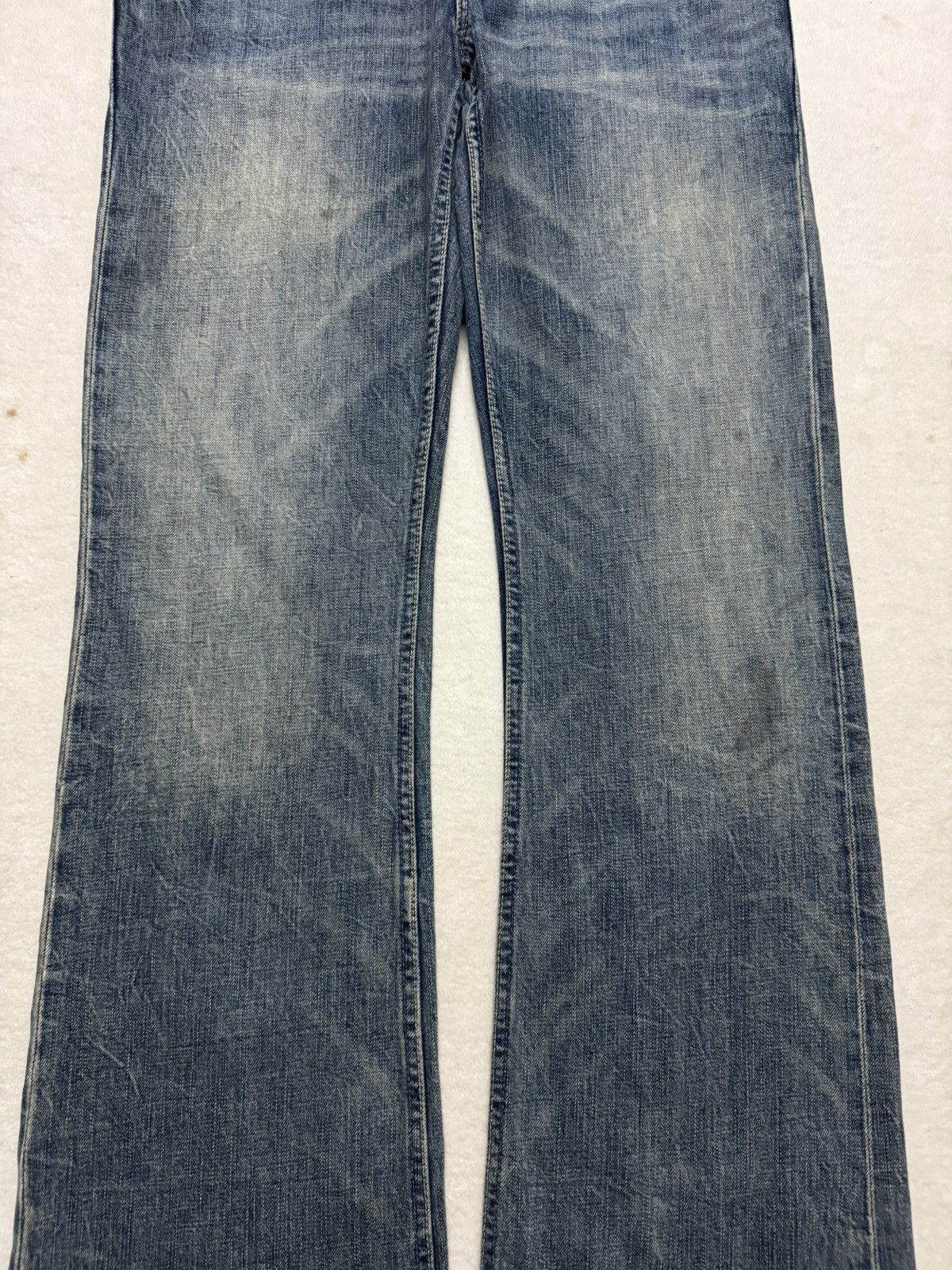 American Eagle Outfitters VINTAGE 2000s AMERICAN EAGLE WHISKER LOW RISE SLIM BOOT Size US 34 / EU 50 - 3 Thumbnail