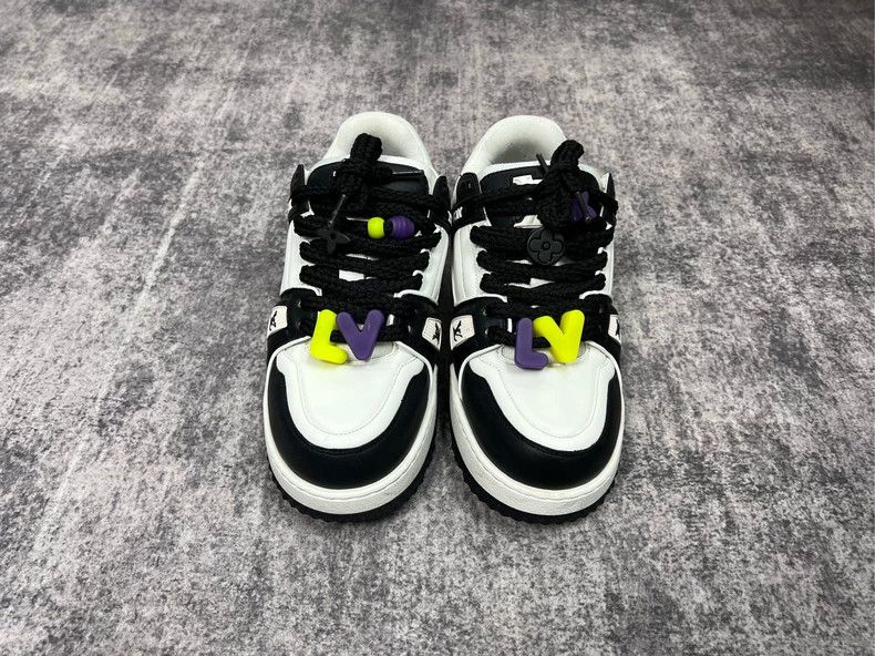 Louis Vuitton Louis Vuitton TRAINER black and white chunky board shoes Size US 7 / EU 40 - 2 Thumbnail