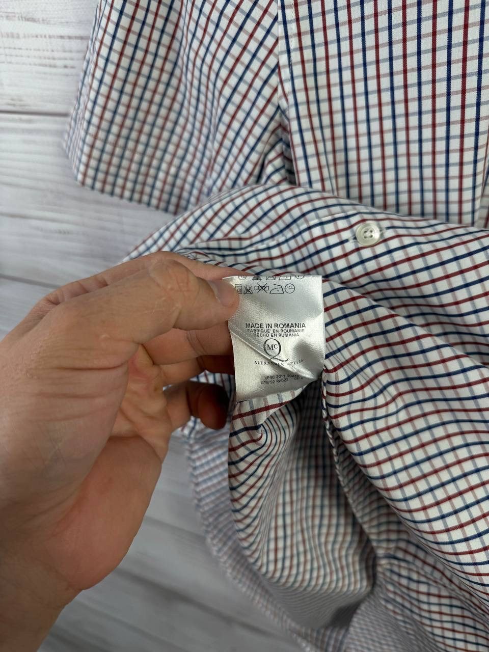 Alexander McQueen Alexander McQueen Shirt Button Up Medium Size US M / EU 48-50 / 2 - 7 Thumbnail
