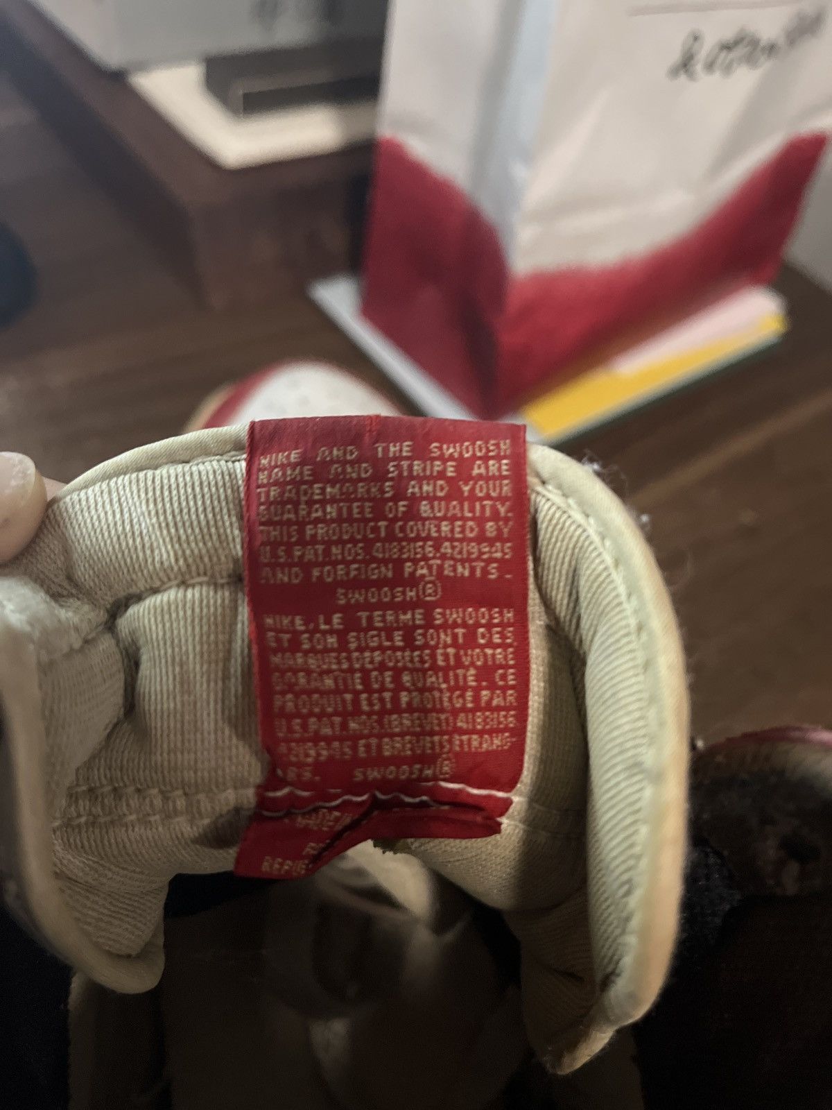 Jordan Brand 1985 Air Jordan Chicago 1 OG Size US 11 / EU 44 - 8 Thumbnail
