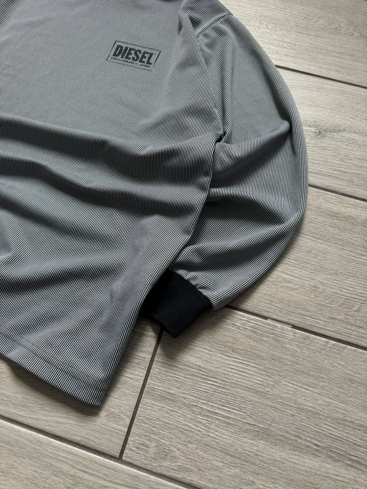 Designer 💌 VINTAGE Y2K 00’s DIESEL DISTRESSED SWEATSHIRT STRIPED Size US L / EU 52-54 / 3 - 15 Thumbnail