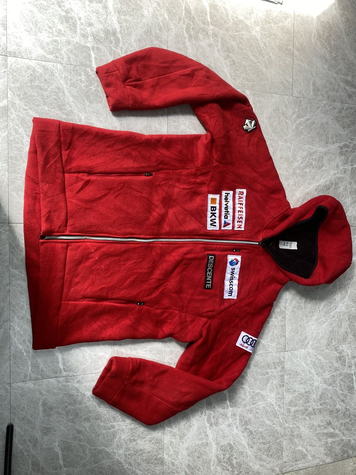 Descente Descente sweater zipper size xl audio raiffeisen BKW Size US XL / EU 56 / 4 - 5 Thumbnail