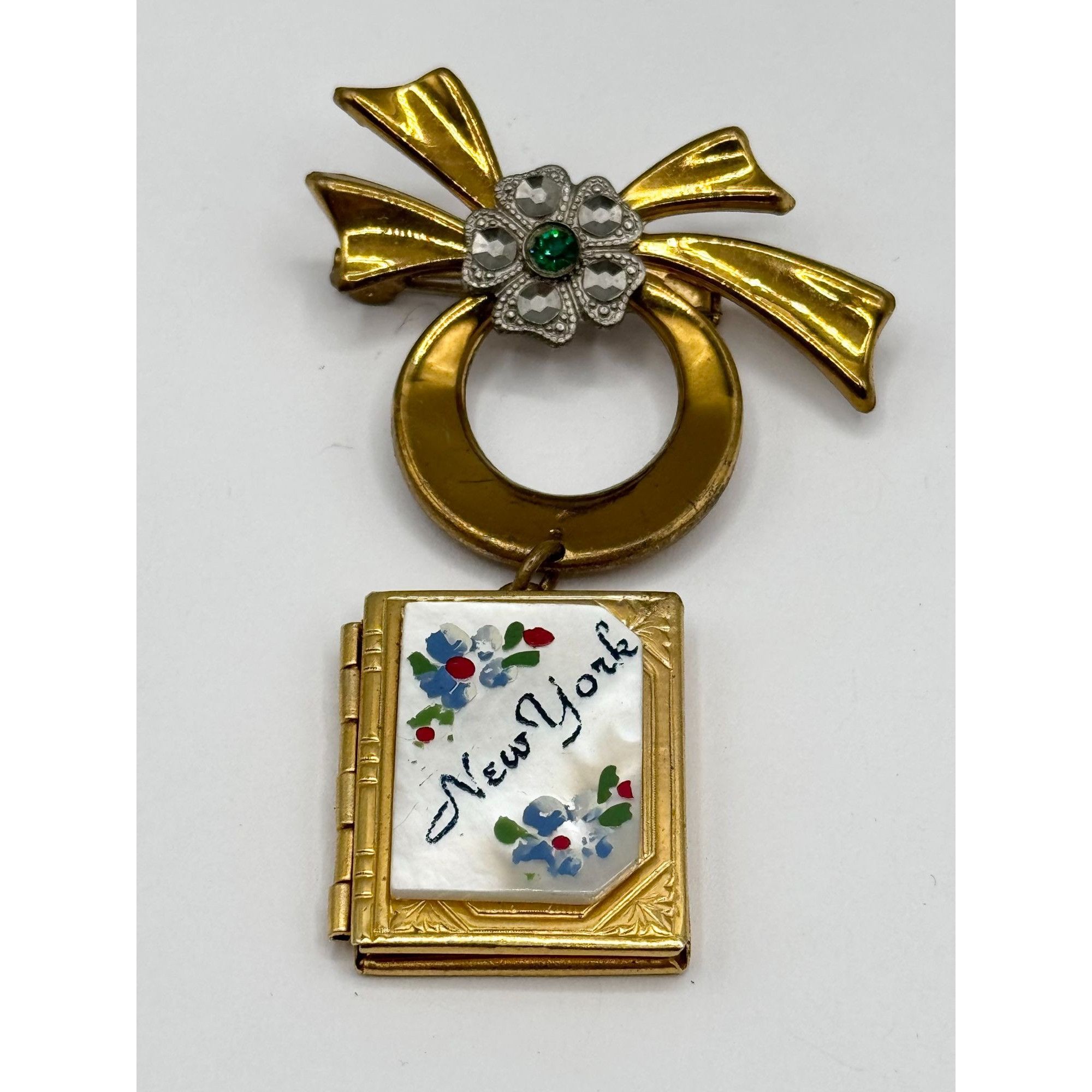 Vintage Vintage abalone Shell New York book locket souvenir brooch p Size ONE SIZE - 1 Thumbnail