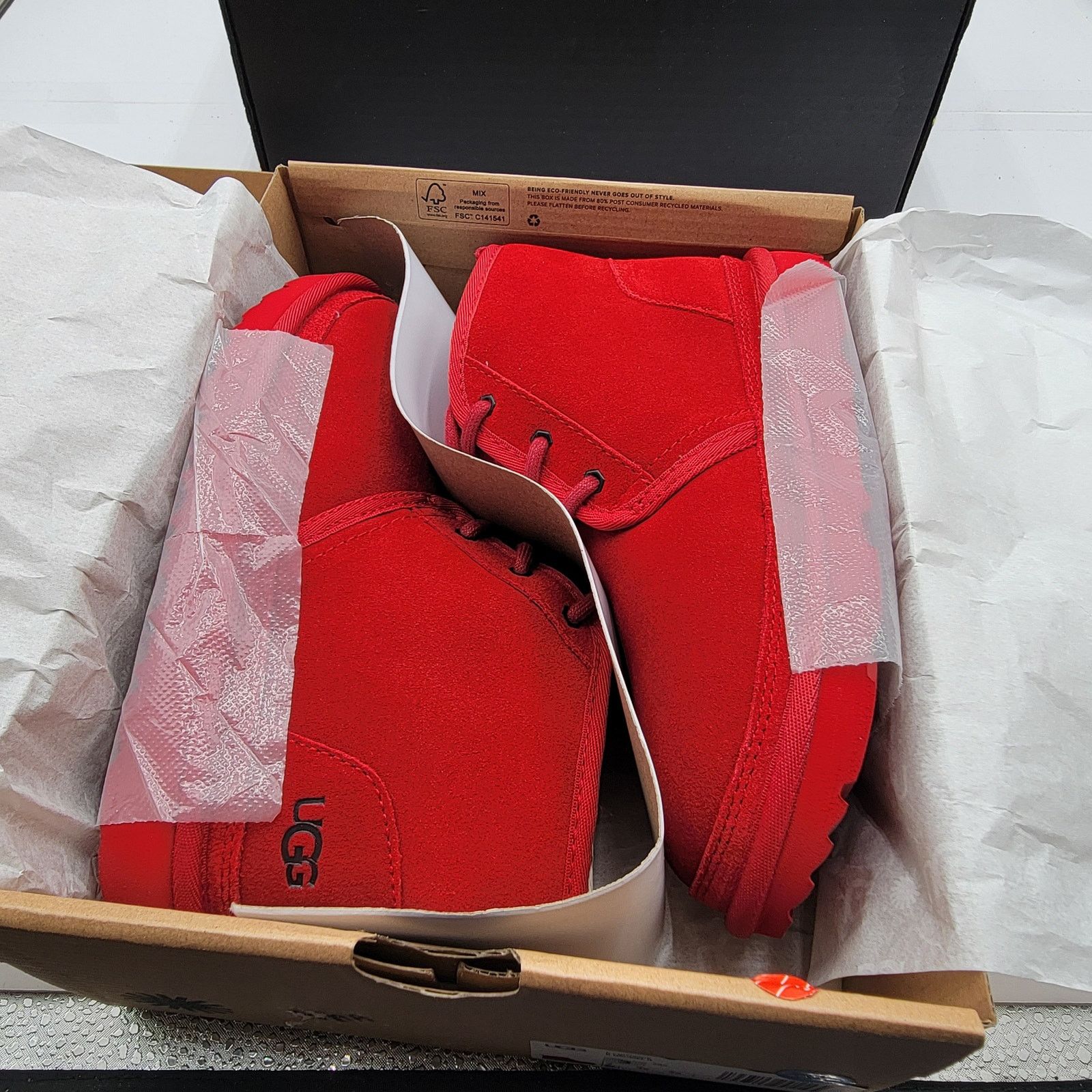 Ugg Uggs Neumel II Boot Kids 'Samba Red' - Size 3 - New in Box Size US 4.5 / IT 34.5 - 10 Thumbnail
