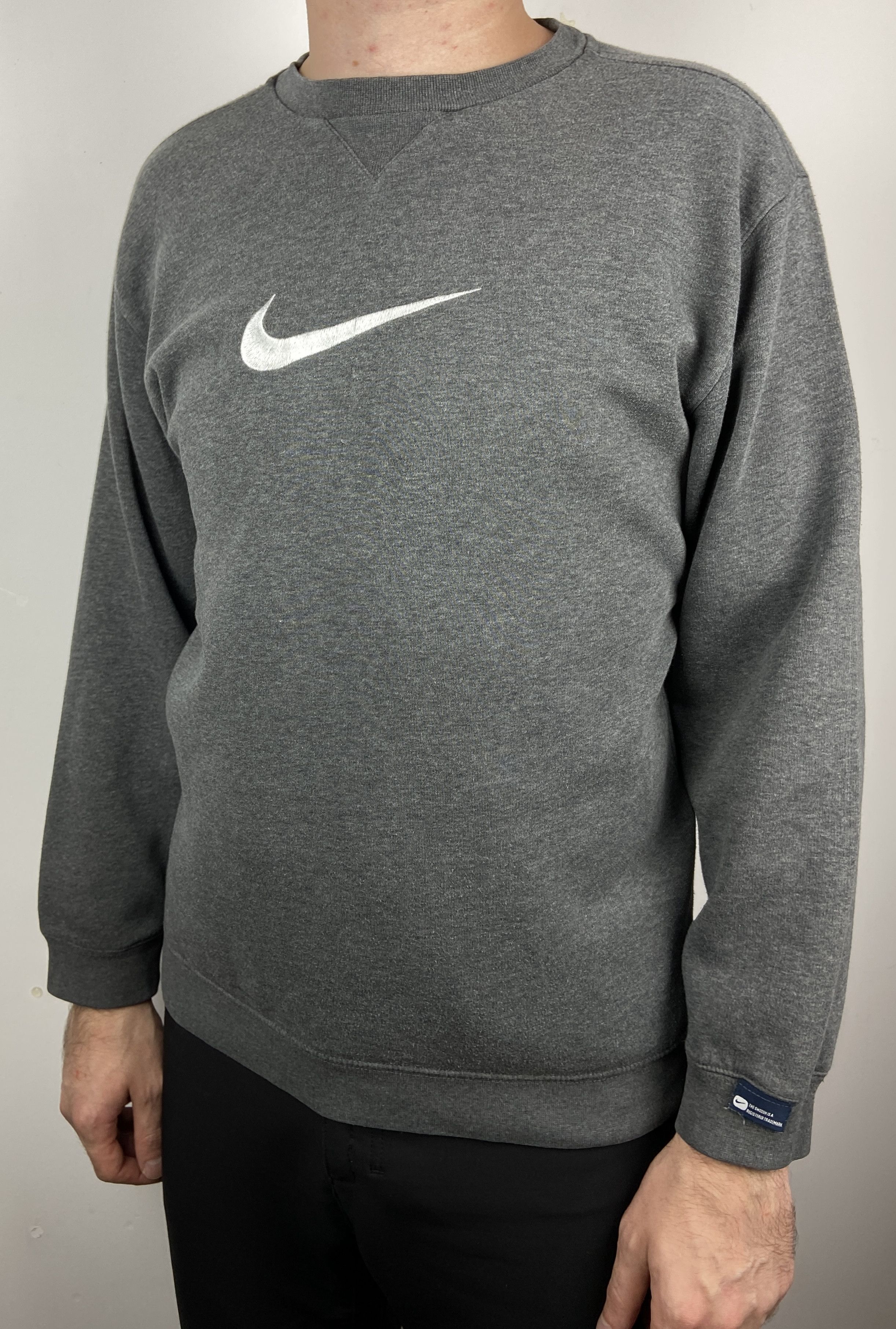 Nike 90s Vintage Nike Big Center Swoosh Logo Sweatshirt Crewneck Size US M / EU 48-50 / 2 - 6 Thumbnail
