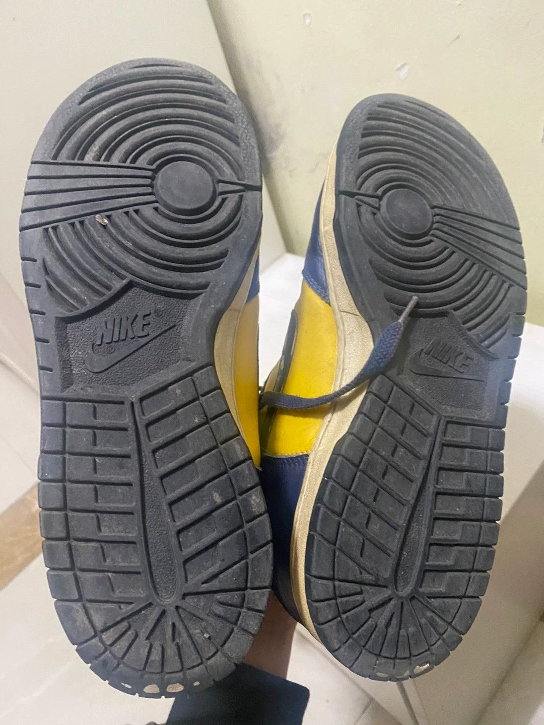 Nike Vintage Nike Dunk '02 Michigan Hiroshi Fujiwara 43 Size US 10 / EU 43 - 2 Thumbnail