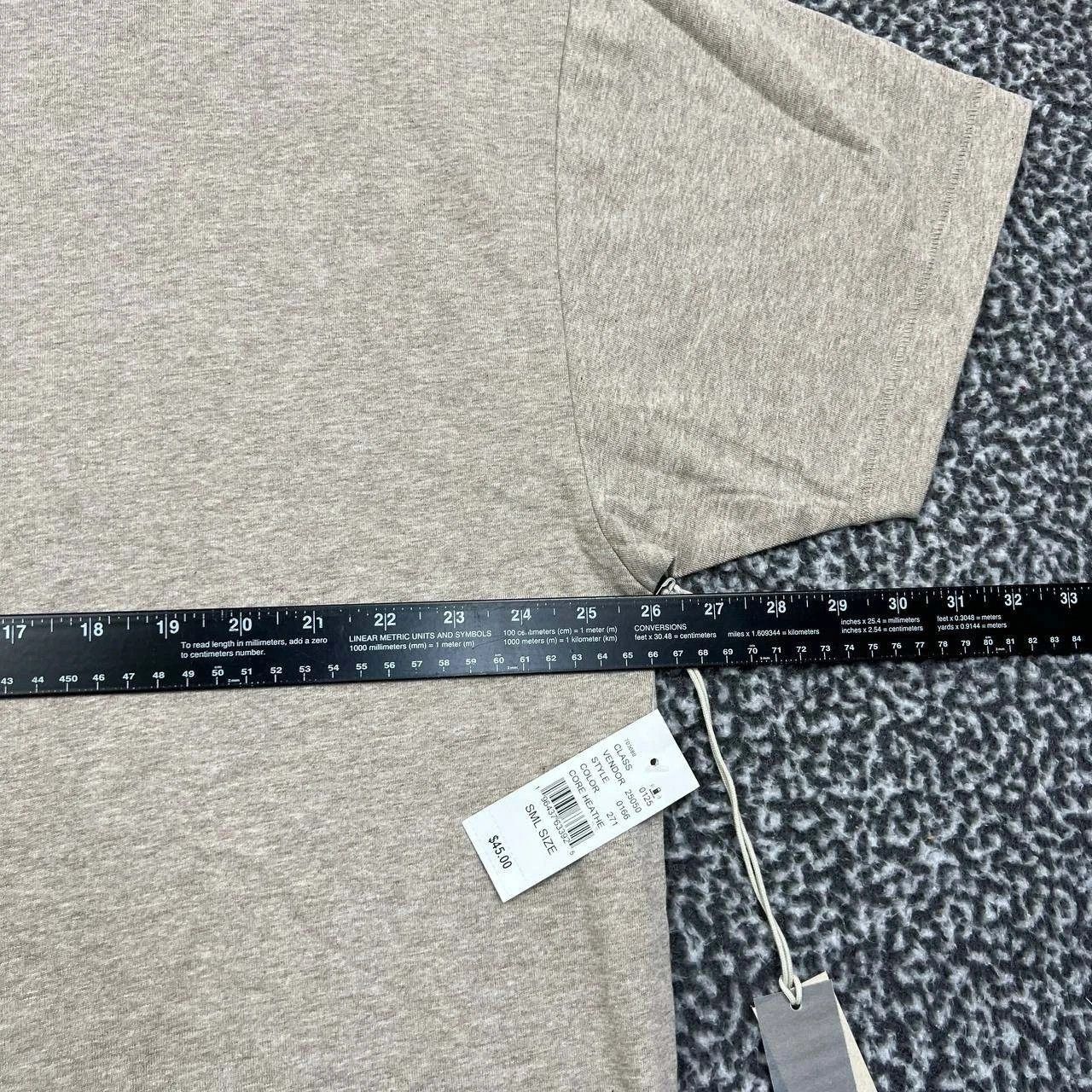 Fear of God Essentials Fear of God Shirt Blank Plain Short Sleeve FOG S Size US S / EU 44-46 / 1 - 4 Thumbnail