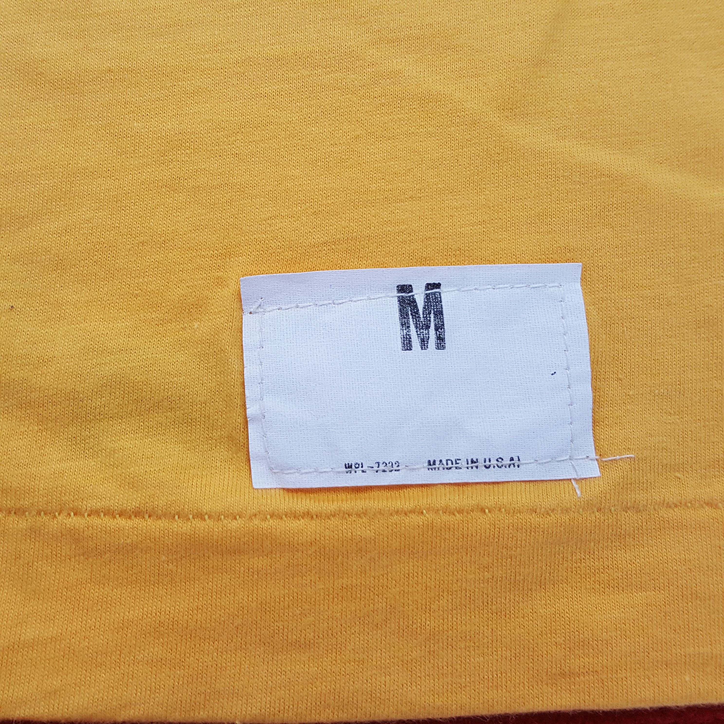 Vintage Vintage Plain Style Tshirt Size US S / EU 44-46 / 1 - 3 Thumbnail