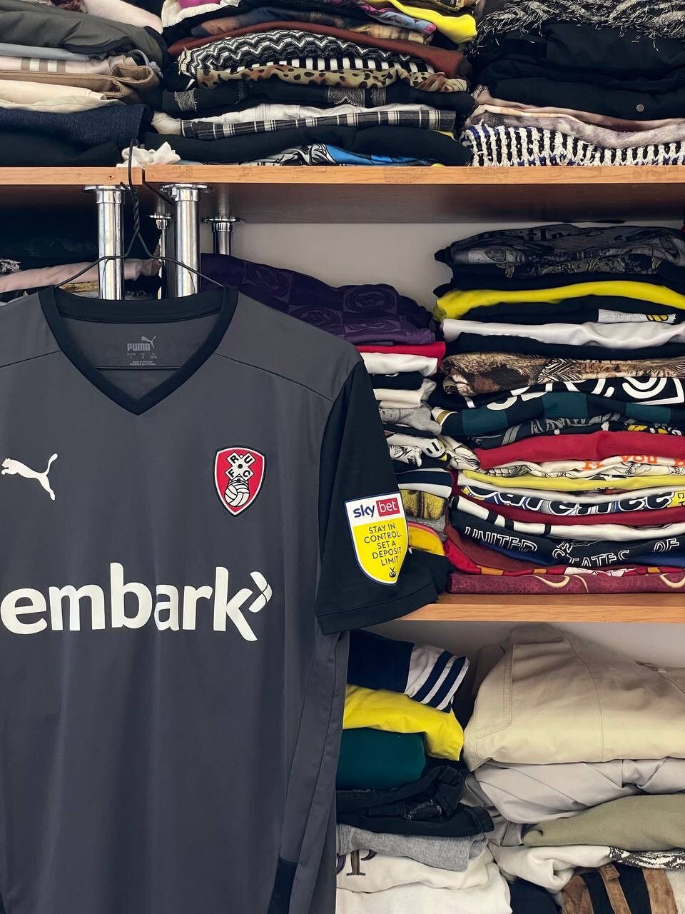 Puma Rotherham United 2021/2022 Shirt Kit Jersey Size US L / EU 52-54 / 3 - 3 Thumbnail