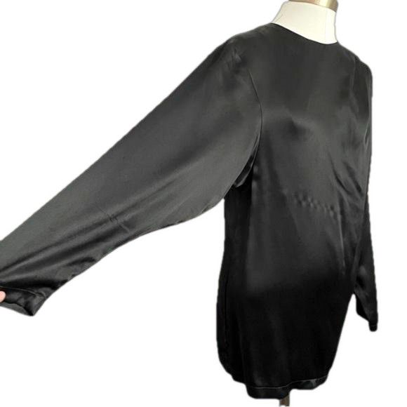 Vintage Vintage 80s Black Long Sleeve Batwing Satin Blouse - M Size M / US 6-8 / IT 42-44 - 4 Thumbnail