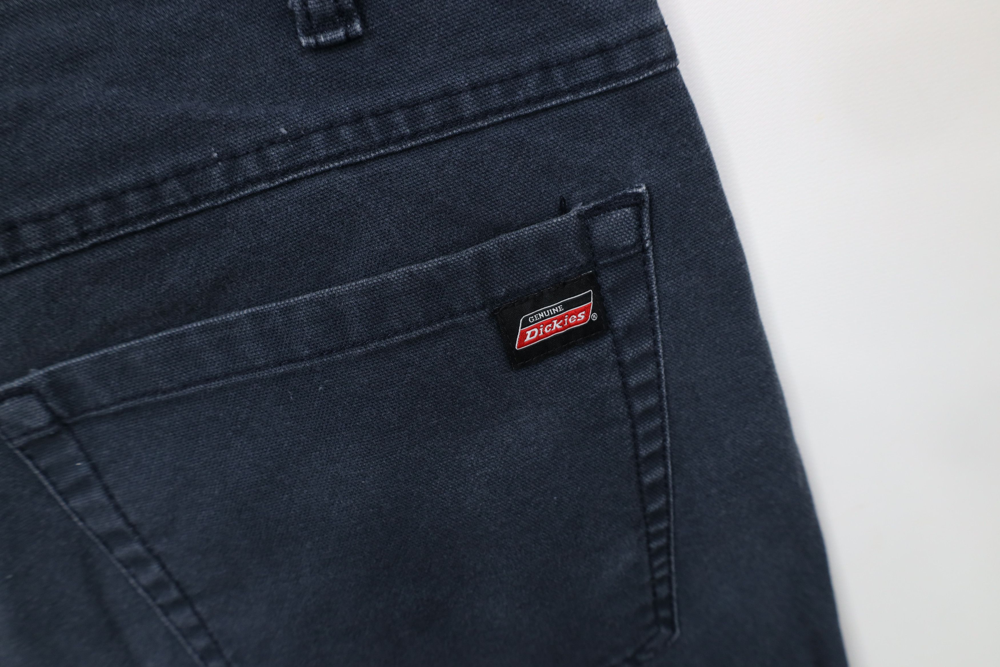 Dickies Vintage Y2K Dickies Sun Faded Canvas Shorts Dark Blue Size US 38 / EU 54 - 13 Thumbnail