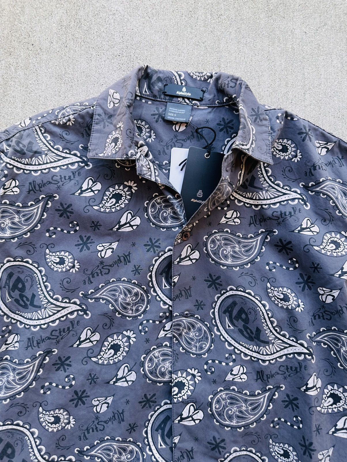 AlphaStyle Alphastyle Hawaiian Shirt Men Size Small Oversized Paisley Size US S / EU 44-46 / 1 - 2 Thumbnail